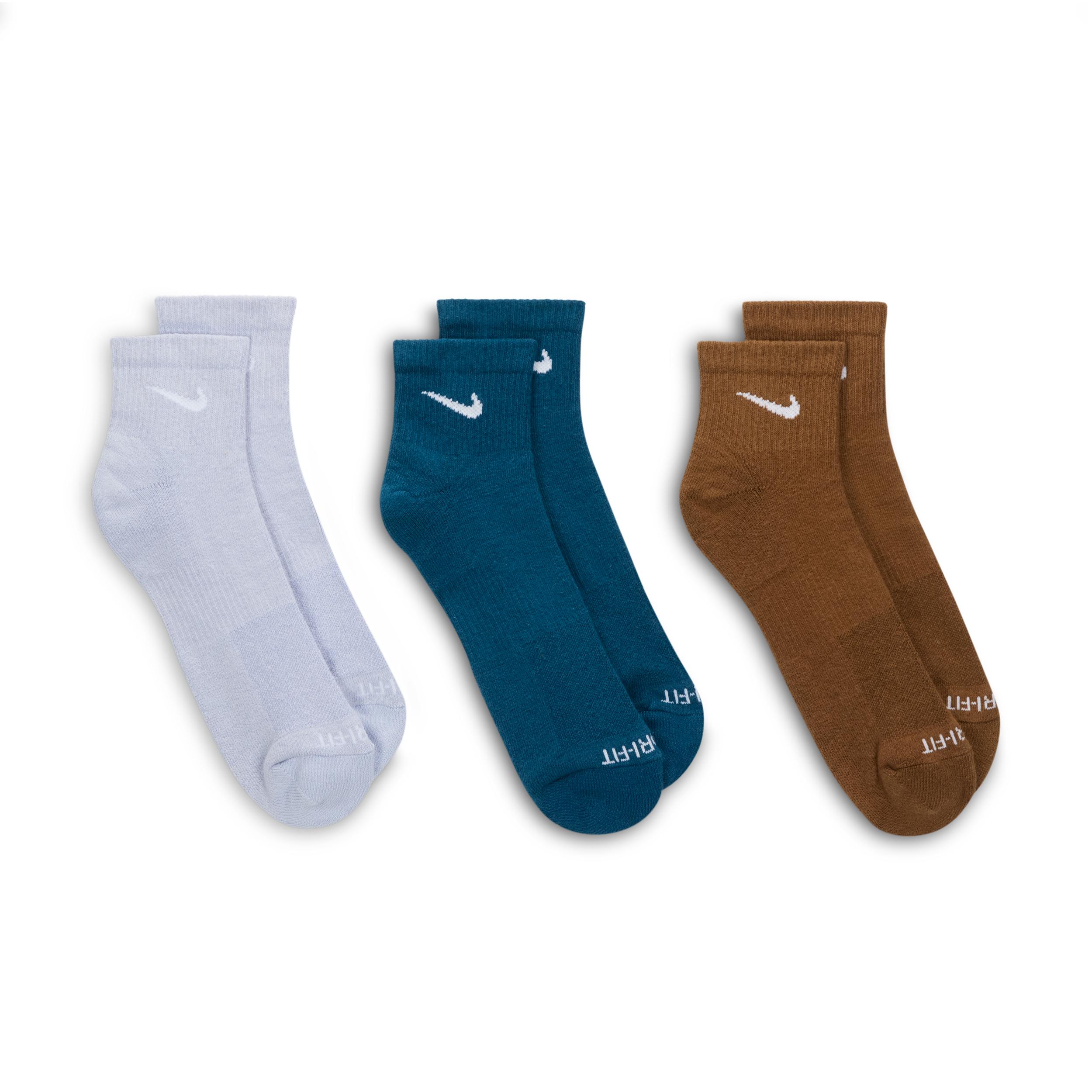 Nike Mens Everyday Plus Cushioned Training Ankle Socks (3 Pairs) | SX6890-970 Product Image