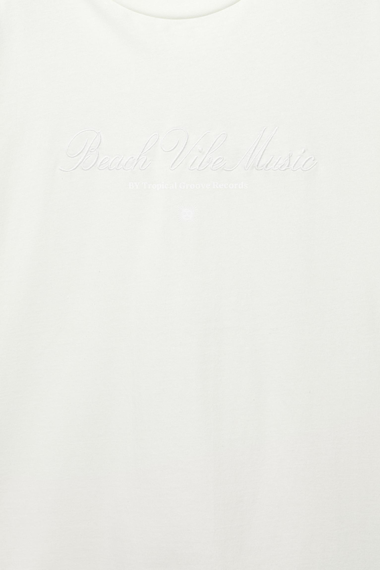 STWD T-shirt with a Beach Vibe embroidery Product Image