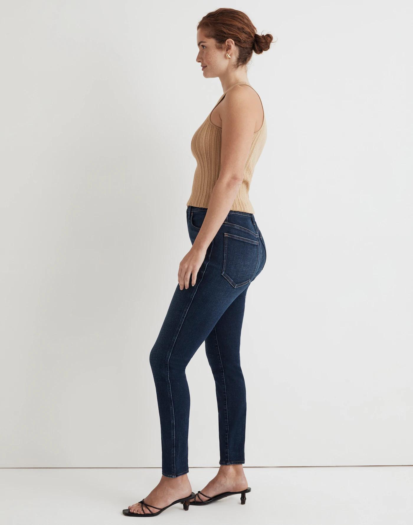 Curvy 10" High-Rise Skinny Jeans Product Image