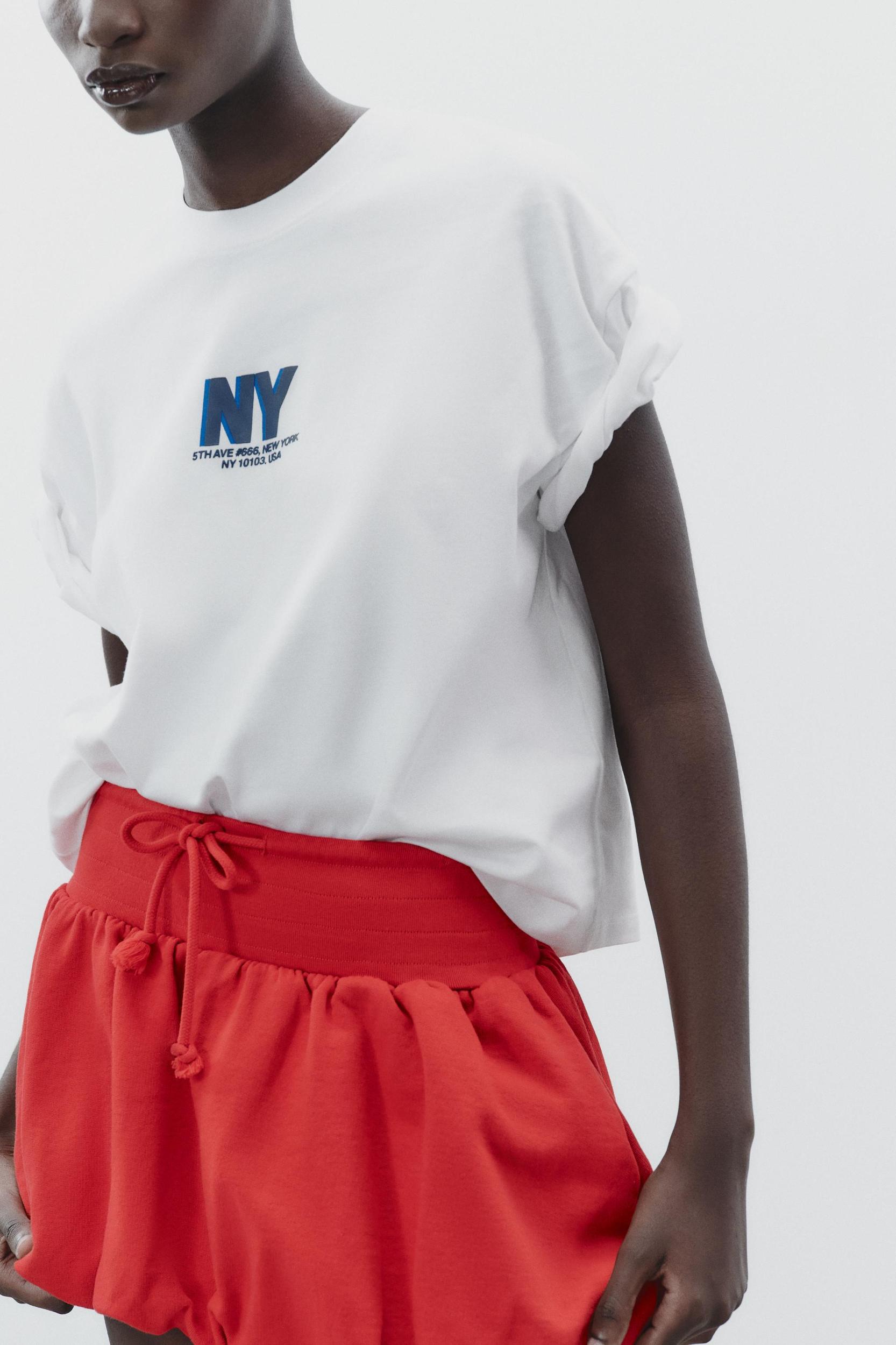 OVERSIZED TEXT T-SHIRT Product Image