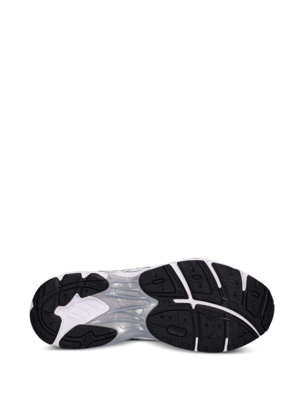 GT-2160 sneakers Product Image