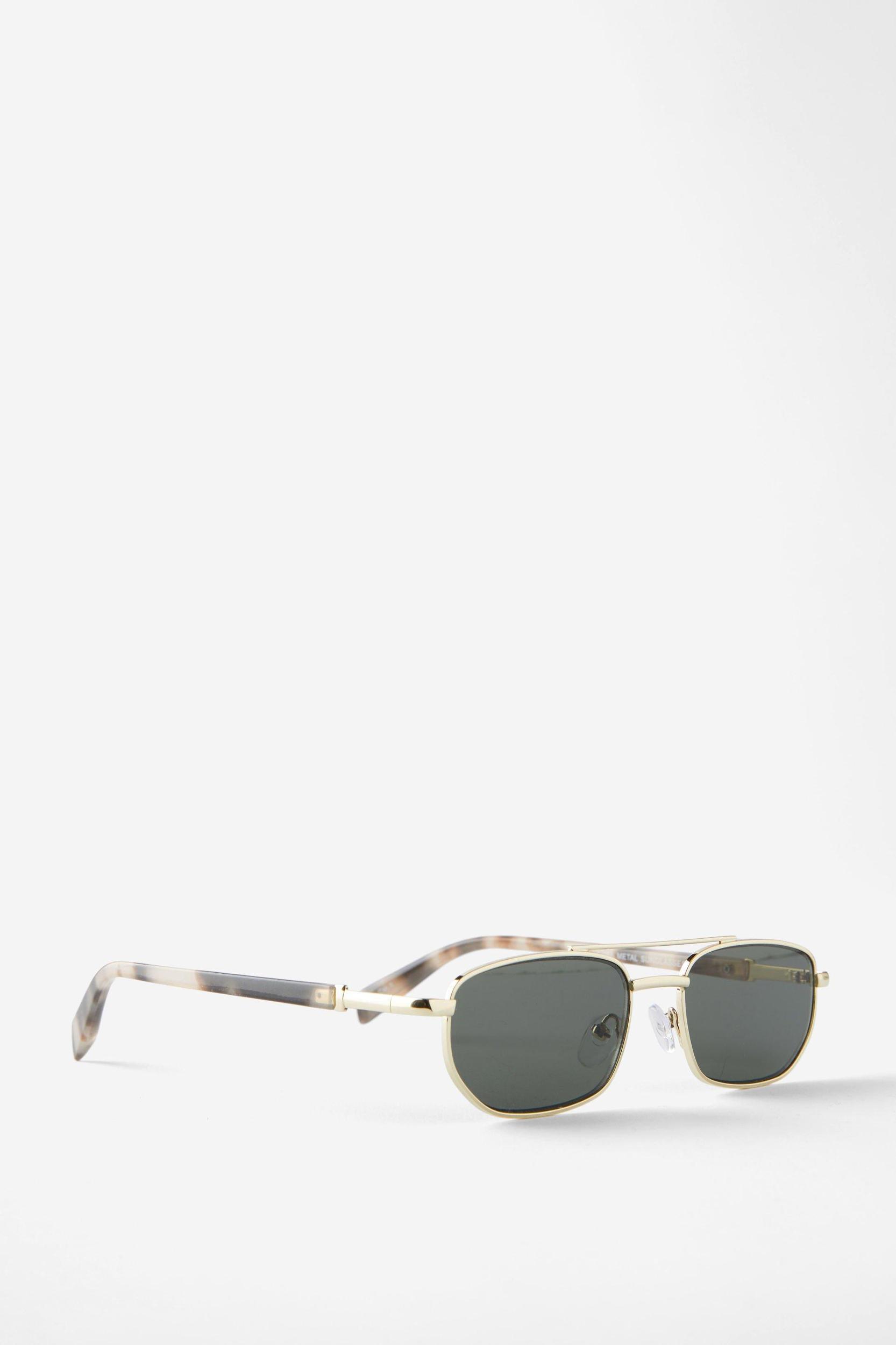 Flora Metal Sunglasses Product Image