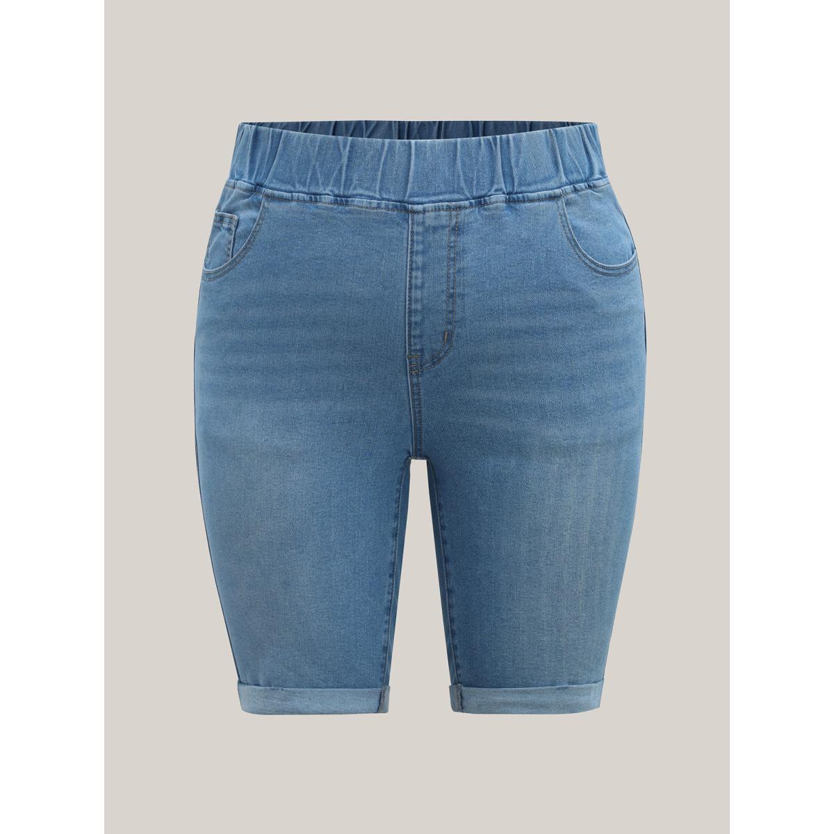 Plus Size Pull-On Stretchy Waist Denim Shorts Women Denimblue Medium stretch Casual Slanted pocket Leisure Denim Shorts BloomChic 10/M Product Image