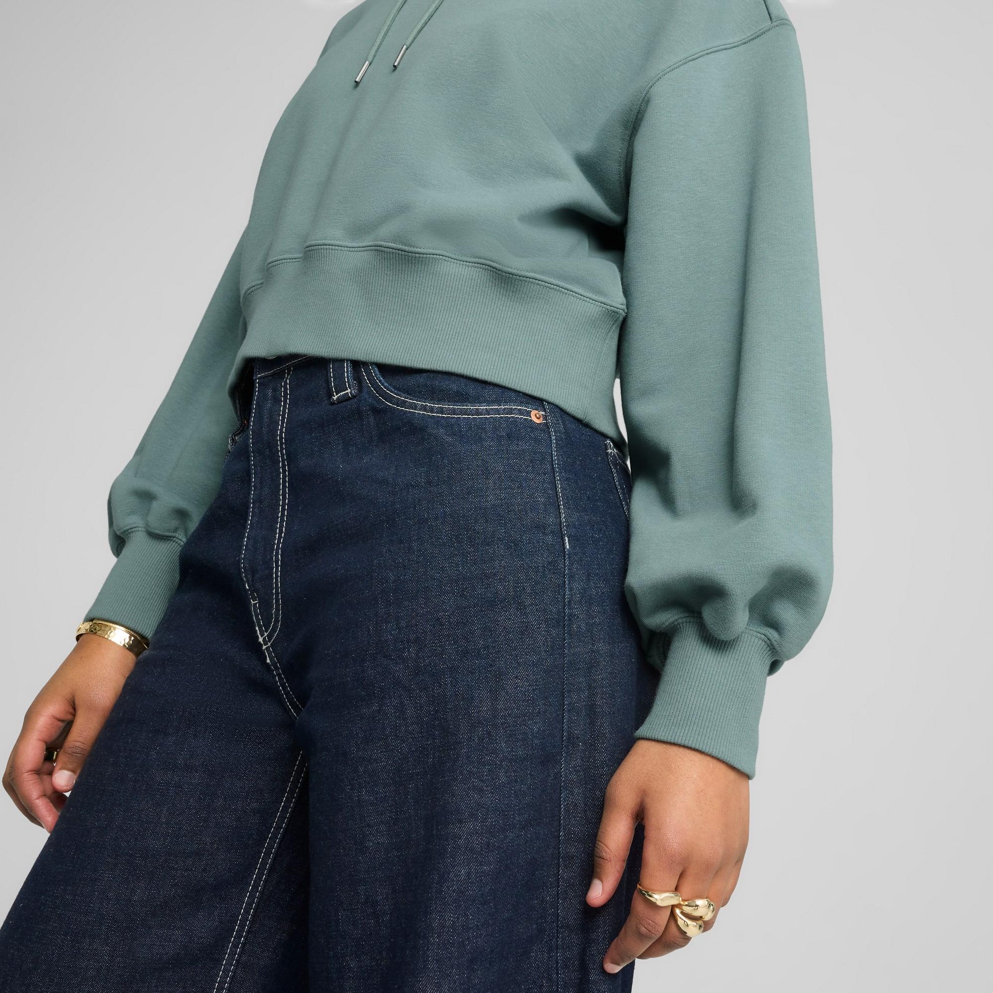 Wardrobe Essentials Women's Relaxed Cropped Hoodie Product Image