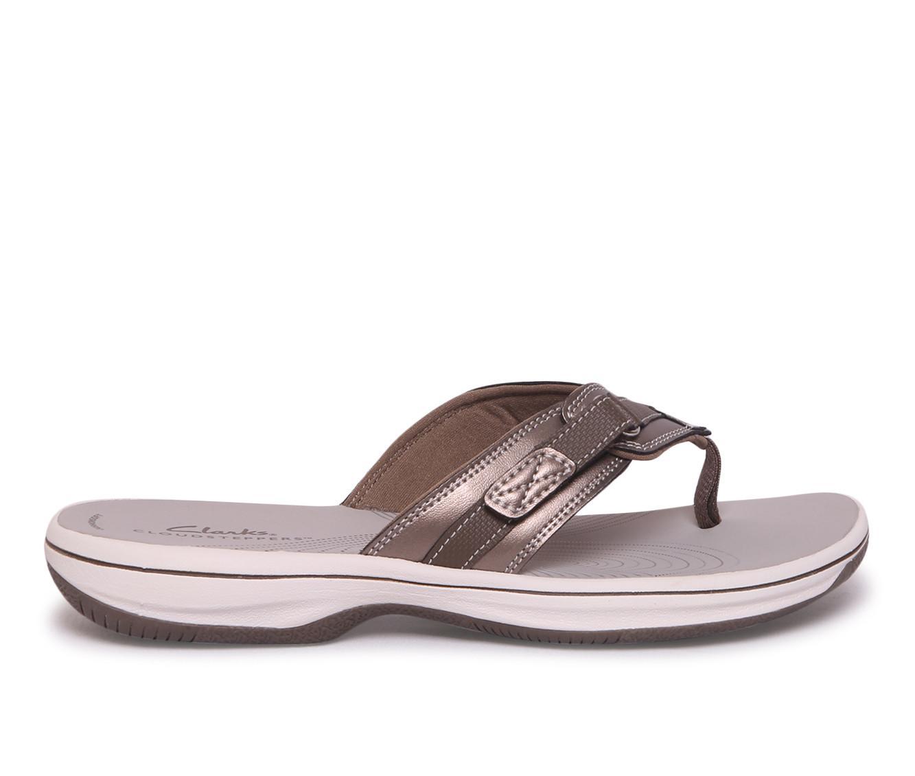 Women's Clarks Breeze Sea Flip-Flops Product Image