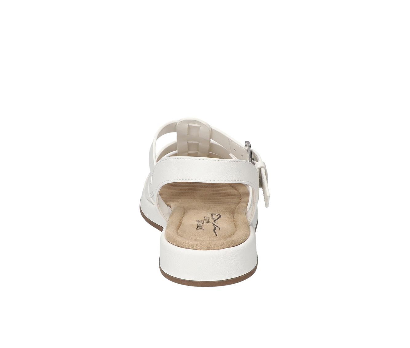 Women's Easy Street Chirp Sandals Product Image