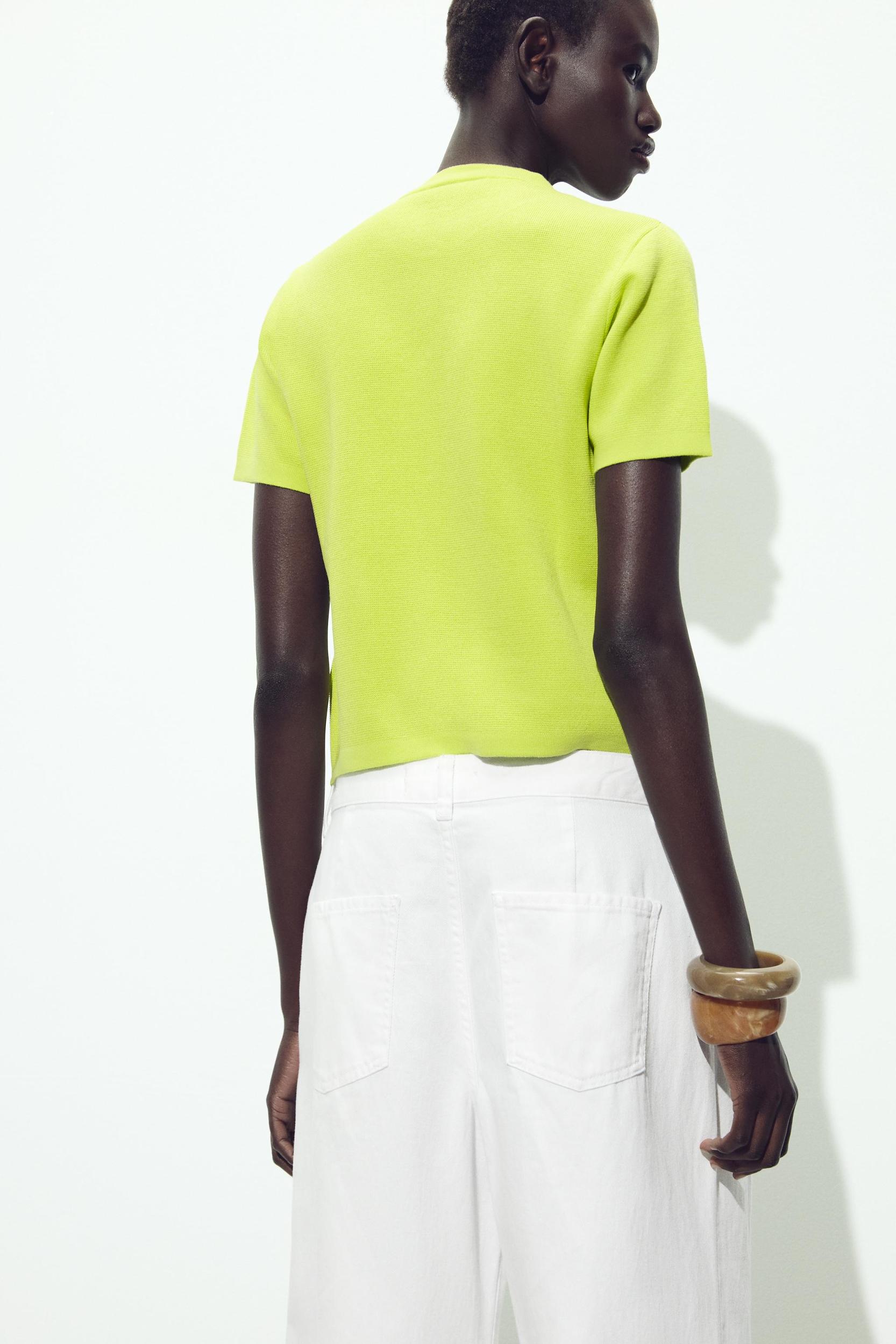 SHORT SLEEVE KNIT CARDIGAN Product Image