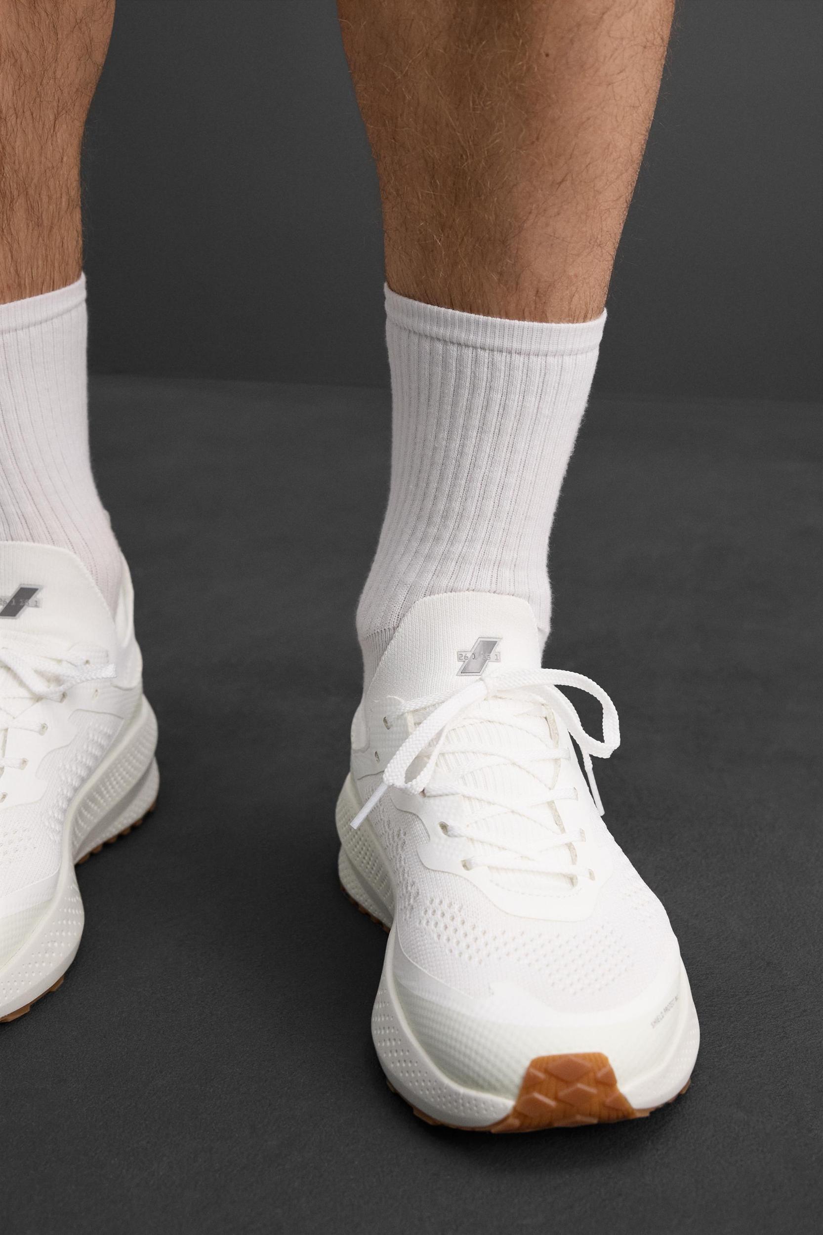 RUNNING SNEAKERS Product Image