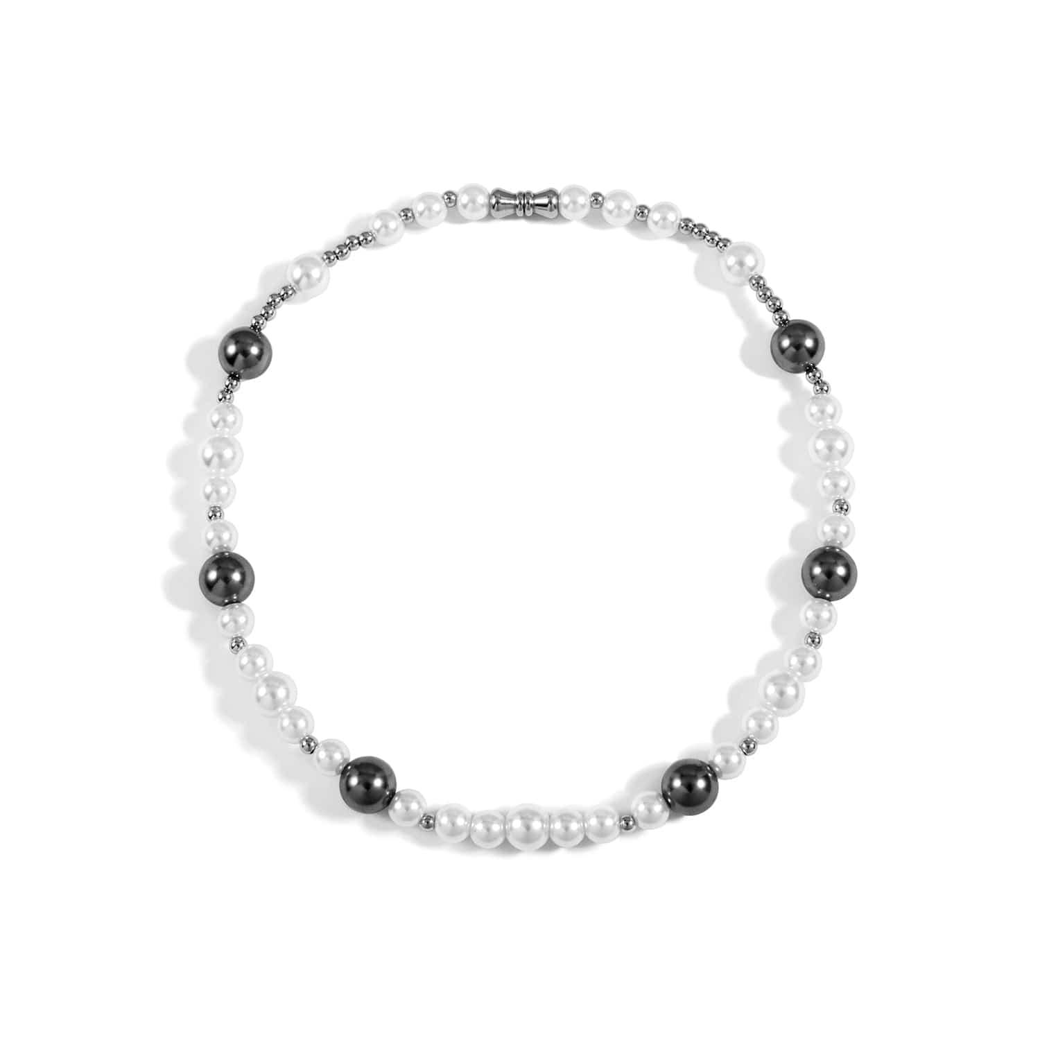 WHITE PEARL NECKLACE Product Image