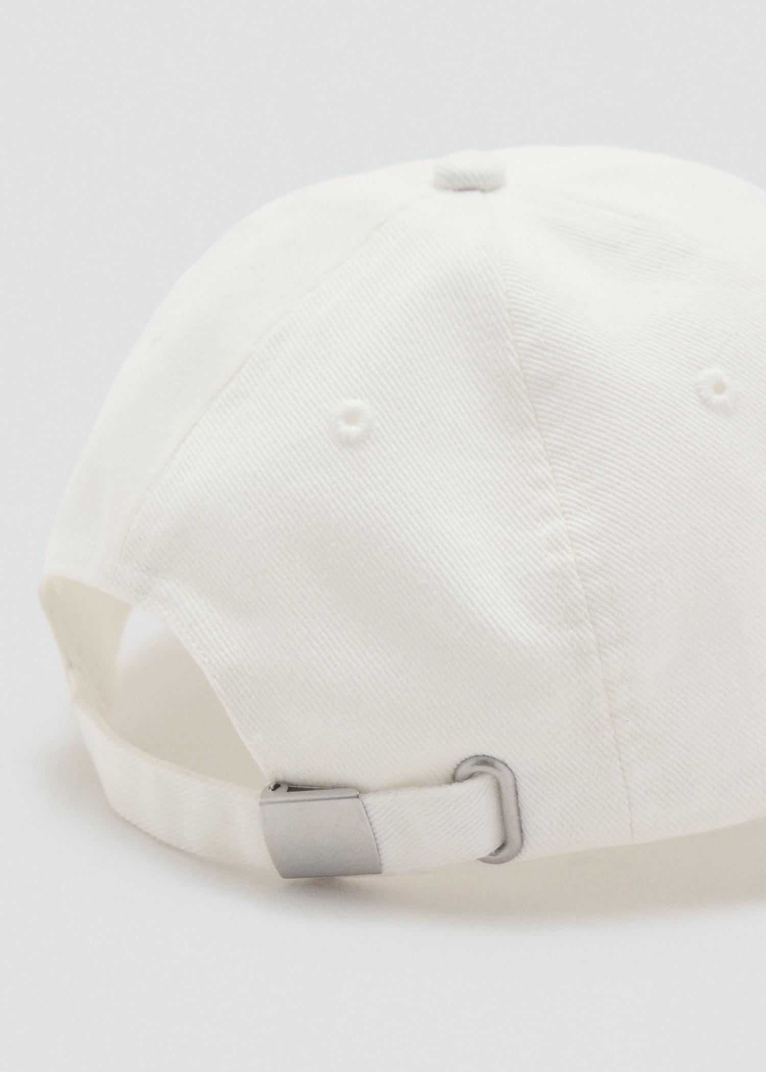 Cotton visor cap - Women | MANGO USA Product Image