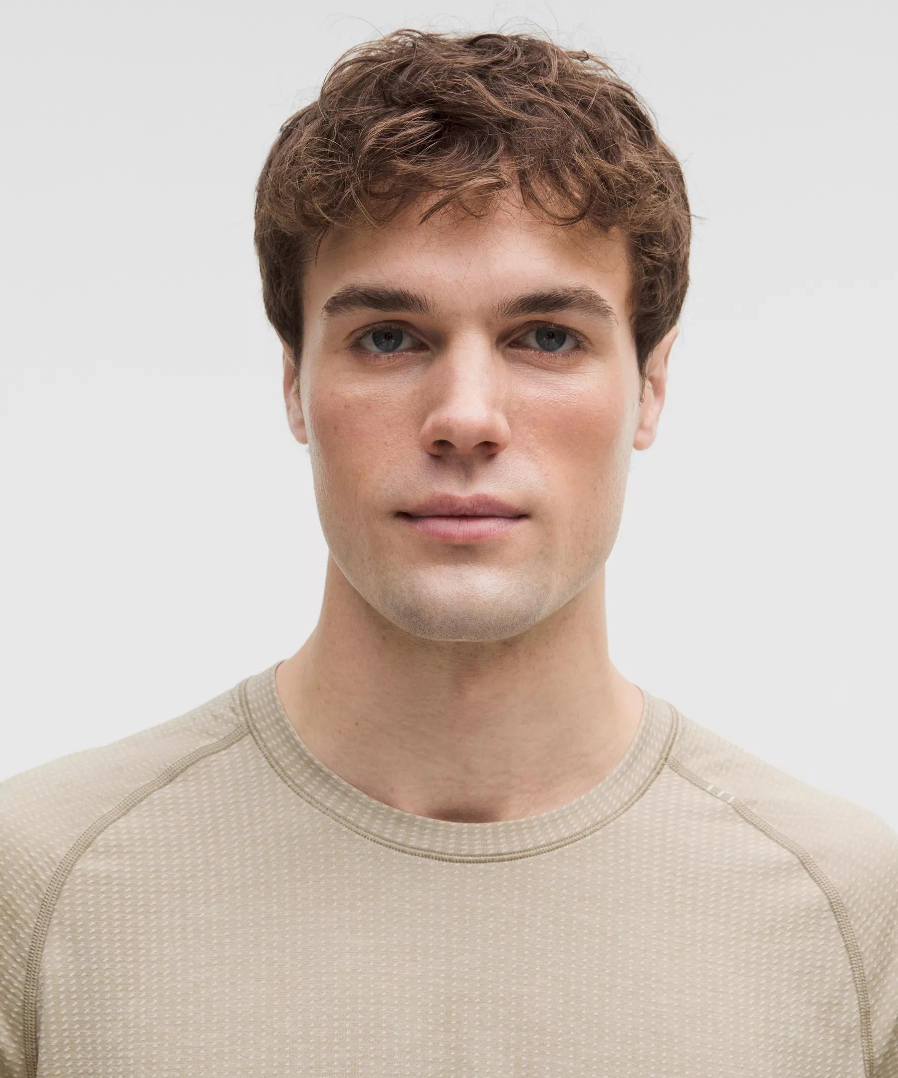 Metal Vent Tech Short-Sleeve Shirt Product Image