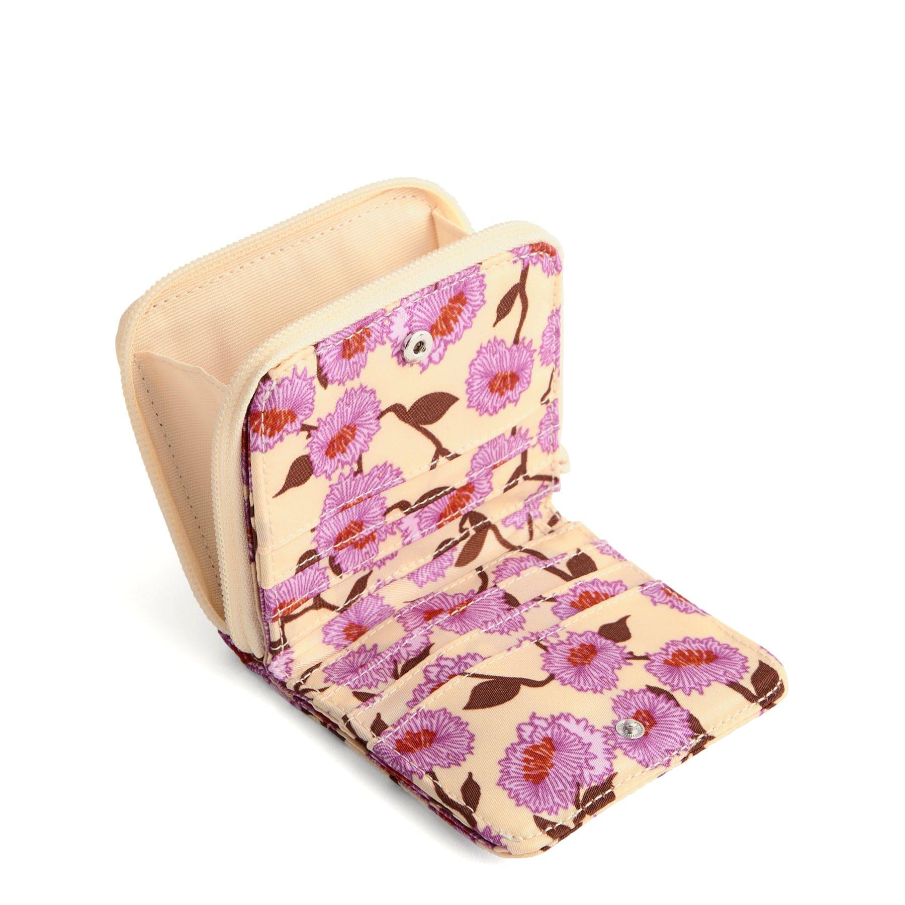 Small Tab Wallet Product Image