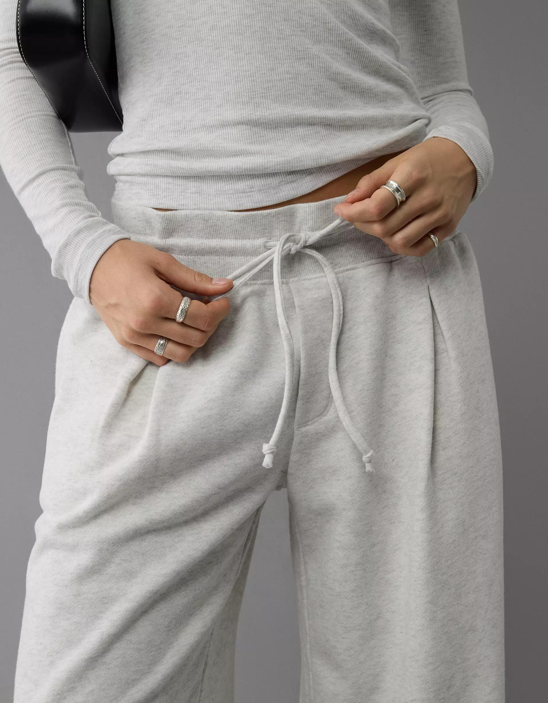 AE Fleece Wide-Leg Sweatpant Trouser Product Image
