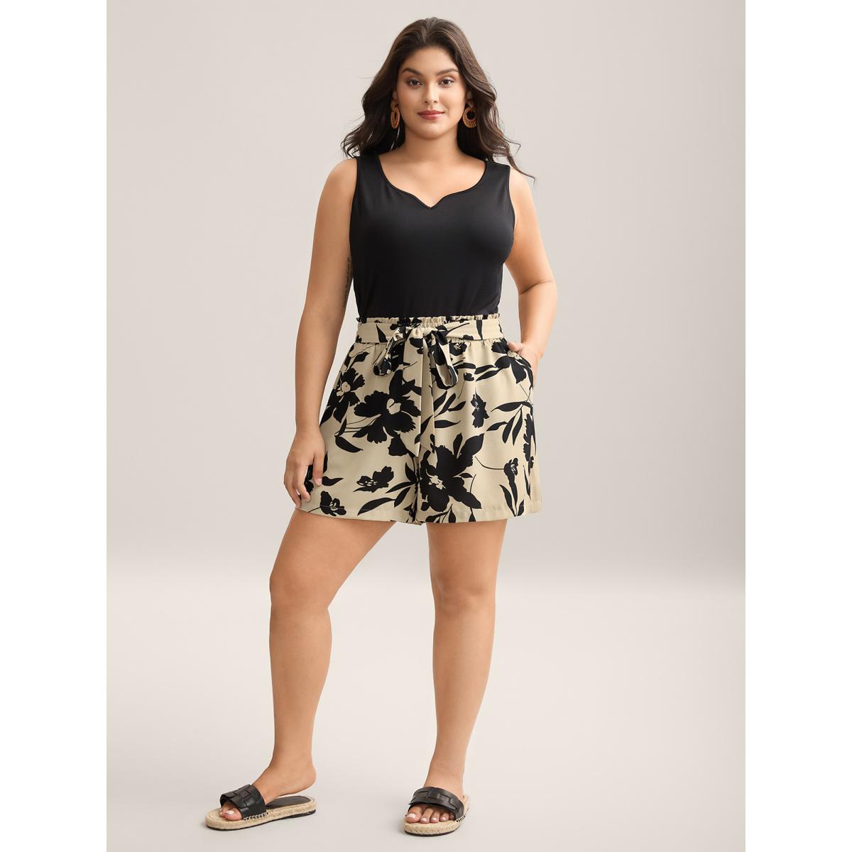 Plus Size Large Flower Print Belted Straight-Leg Shorts Women LightBrown Elegant Tie knot Straight Leg Everyday-Elegant Shorts BloomChic 28/5X Product Image