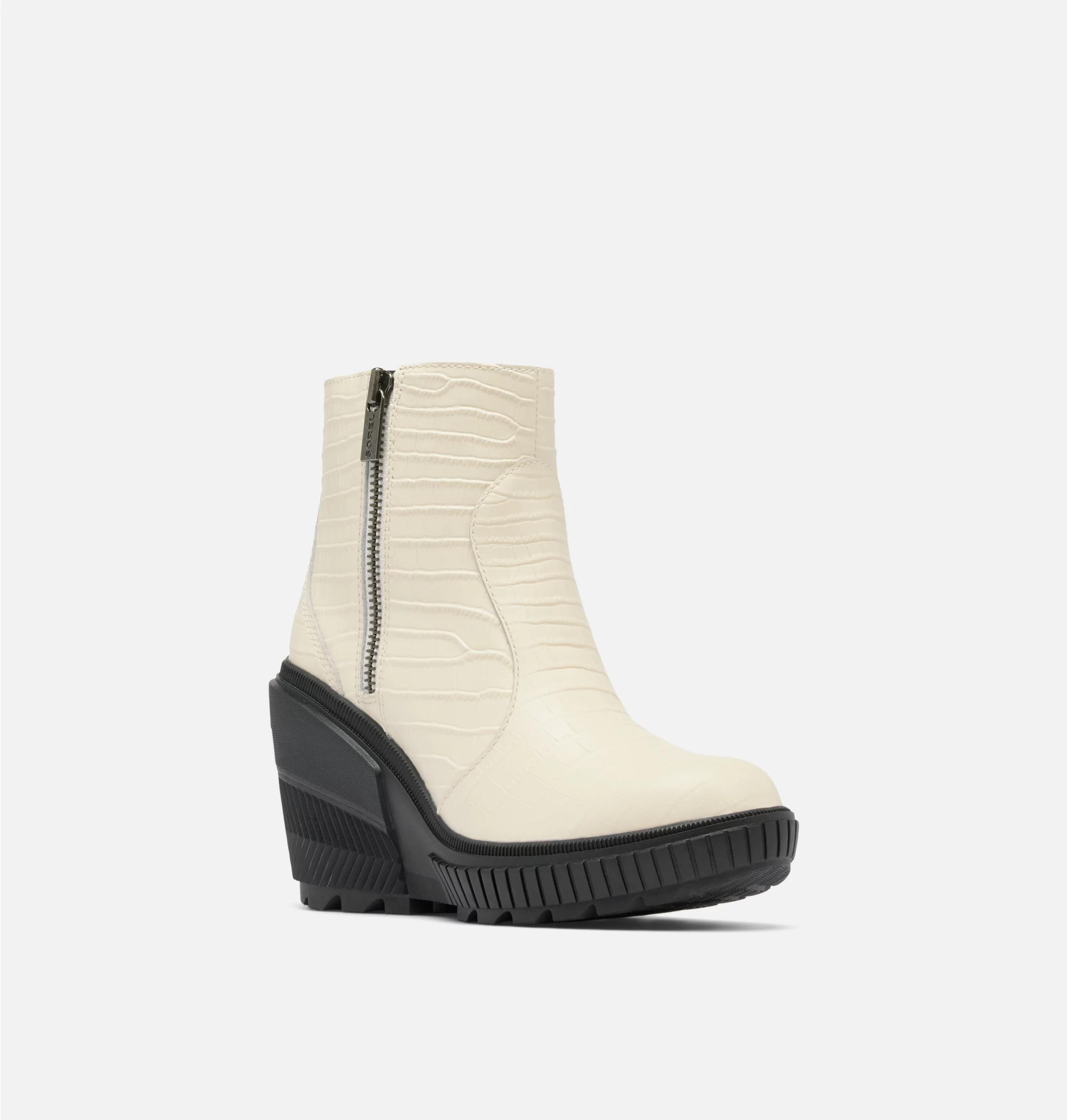ONA AVE™ Women's Zip Wedge Product Image