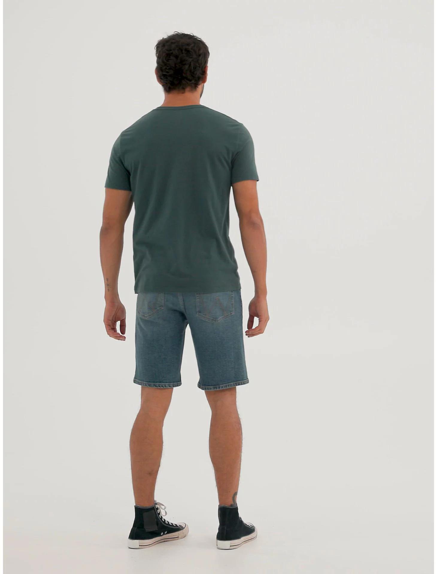 Men's Free To Stretch™ Denim Short | Men's SHORTS | Wrangler® Product Image