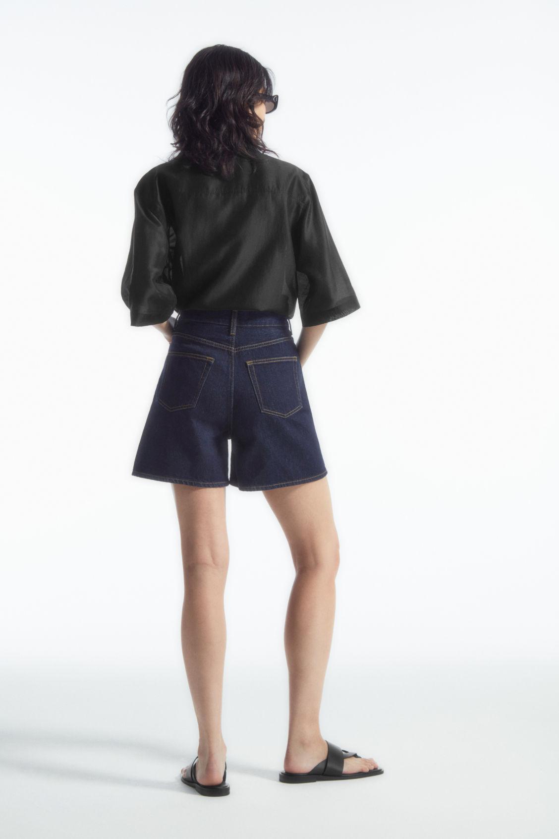 HIGH-RISE DENIM SHORTS Product Image