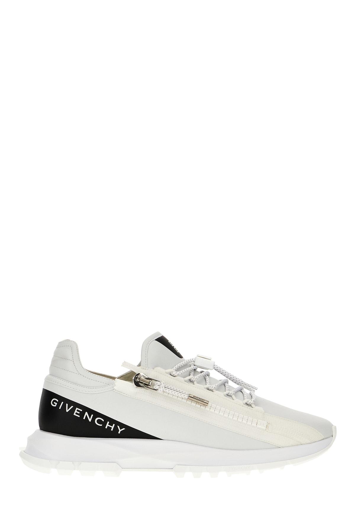 GIVENCHY Spectre Runner Leather Sneakers With 4g Side Zip Detail In White Product Image