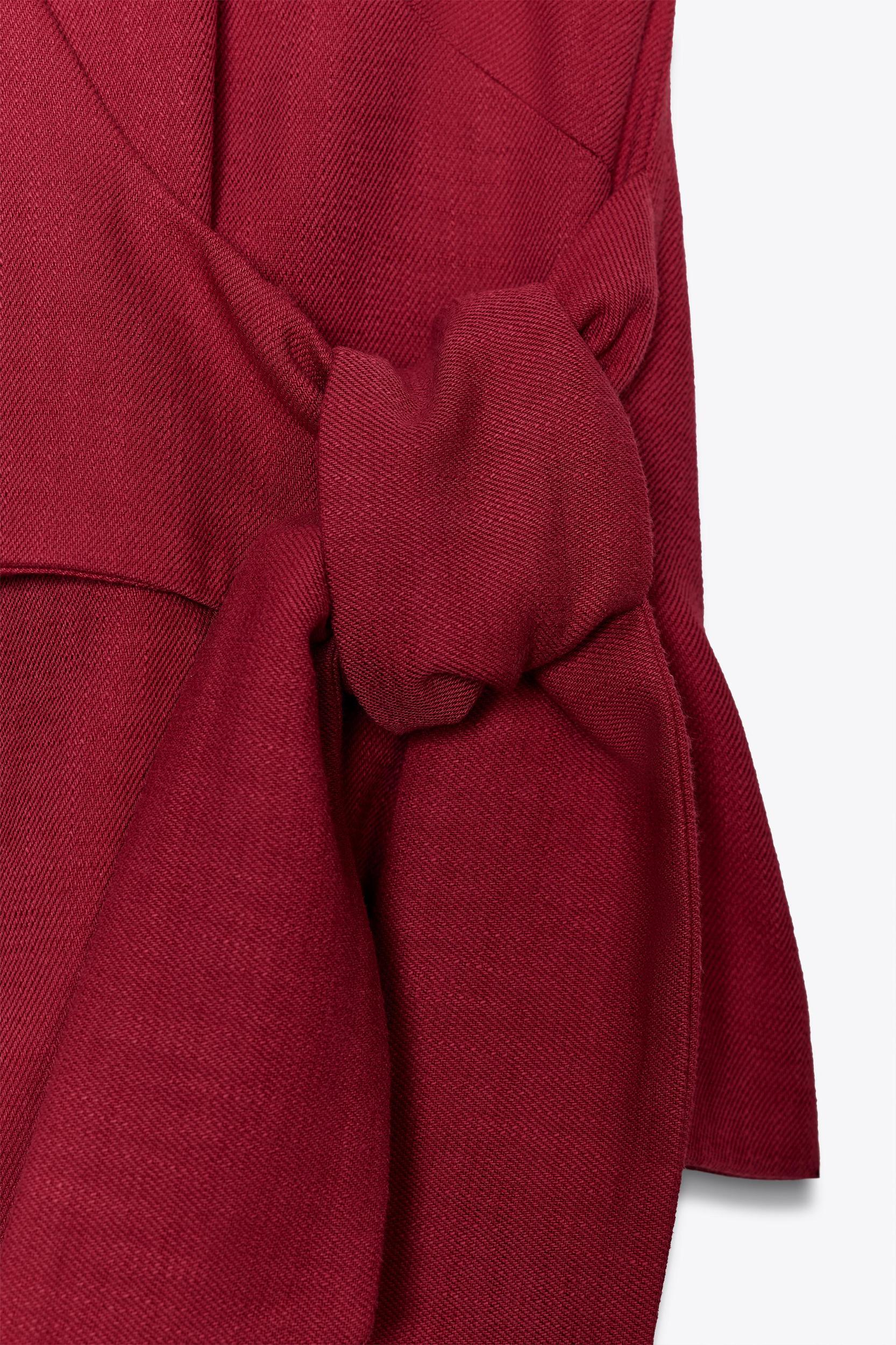 KNOTTED HALTER VEST Product Image