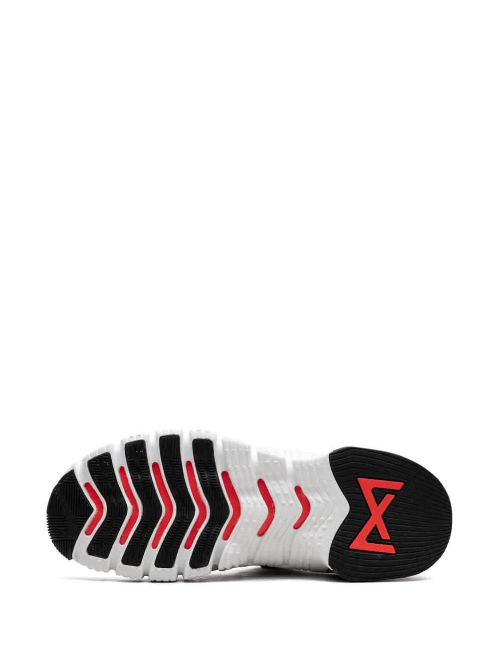 Free Metcon 5 "White/Bright Crimson" sneakers Product Image