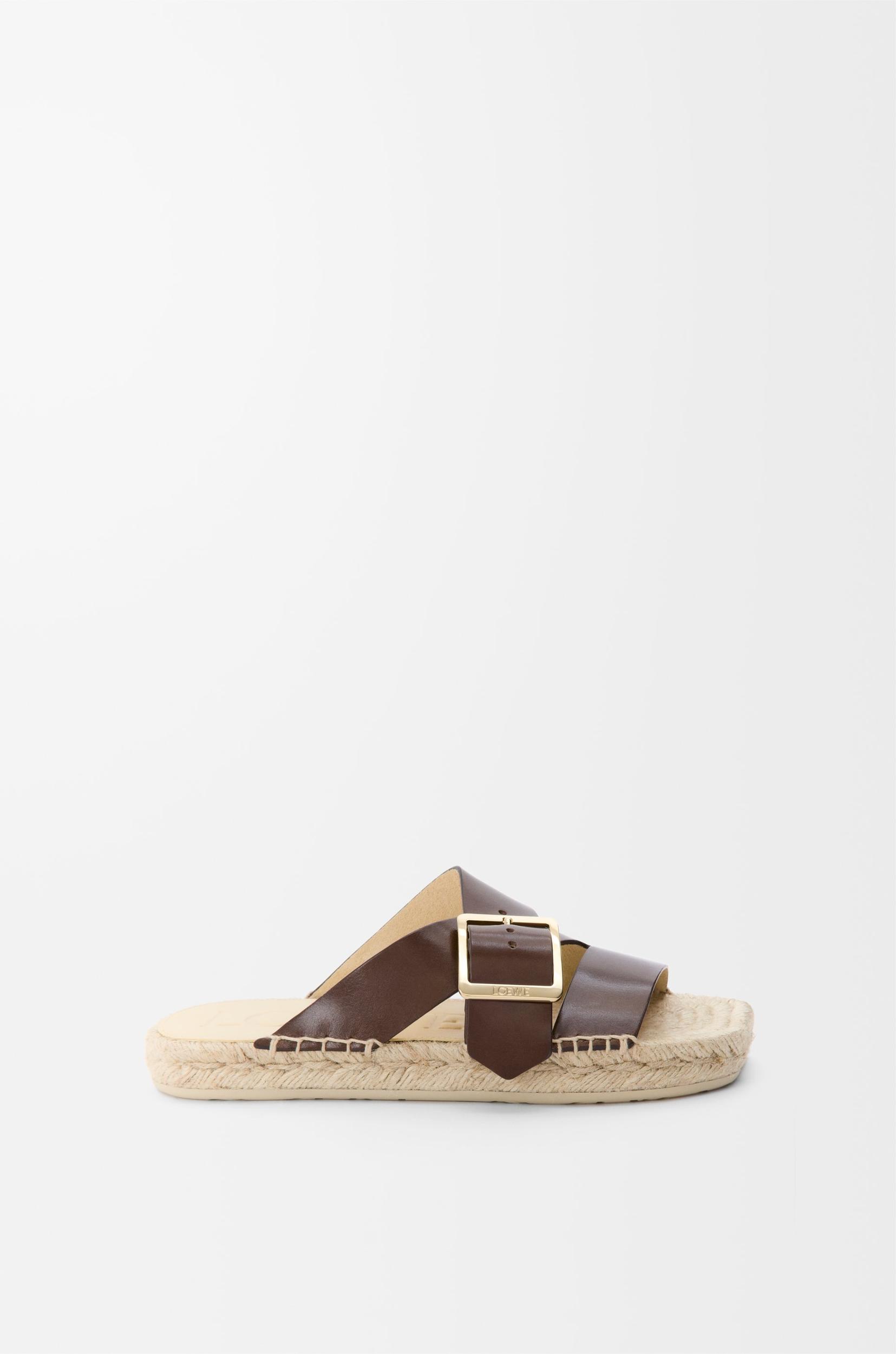 Petal espadrille slide in vegetable-tanned calfskin Product Image
