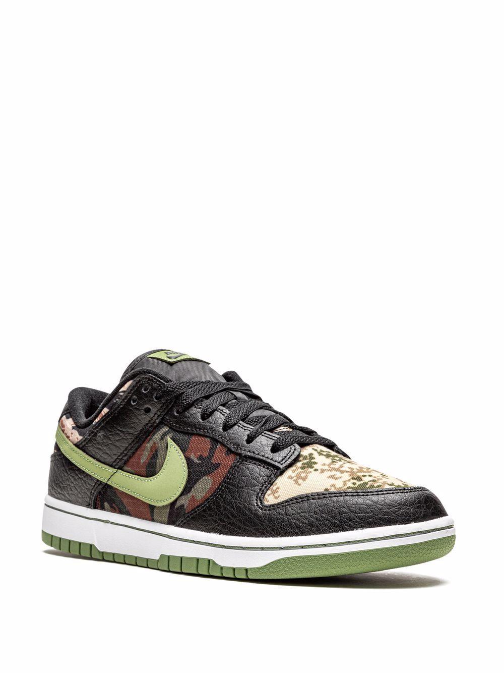 Dunk Low "Crazy Camo" sneakers Product Image