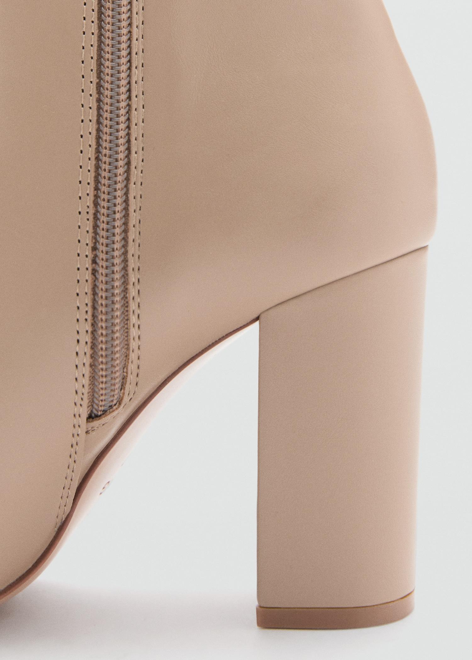 Pointed heel ankle boot - Women | MANGO USA Product Image