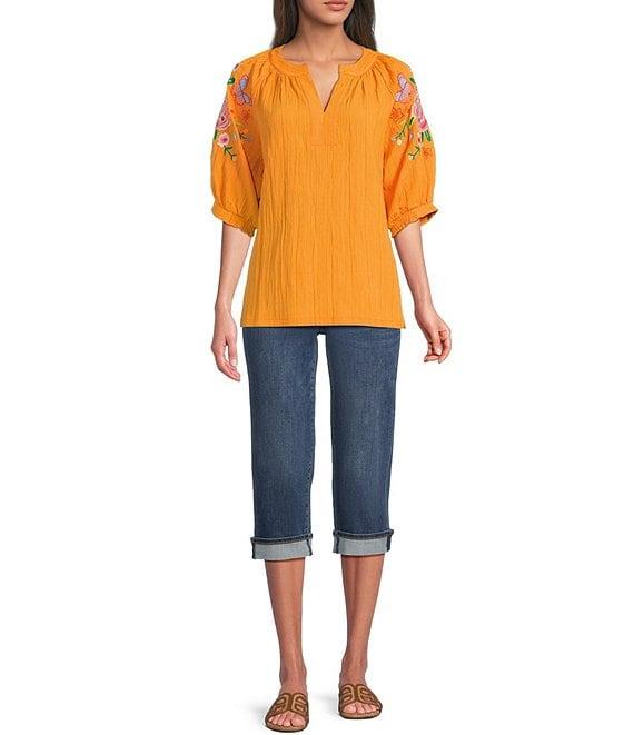 NYDJ Petite Size Marilyn Cuffed Cool Embrace® Lift Tuck® Capri Denim Jeans Product Image