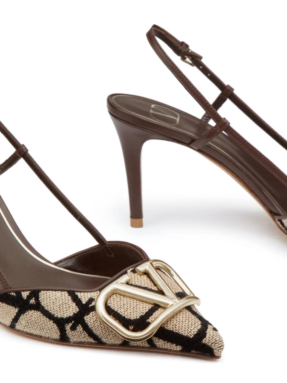 logo-detail slingback pumps Product Image