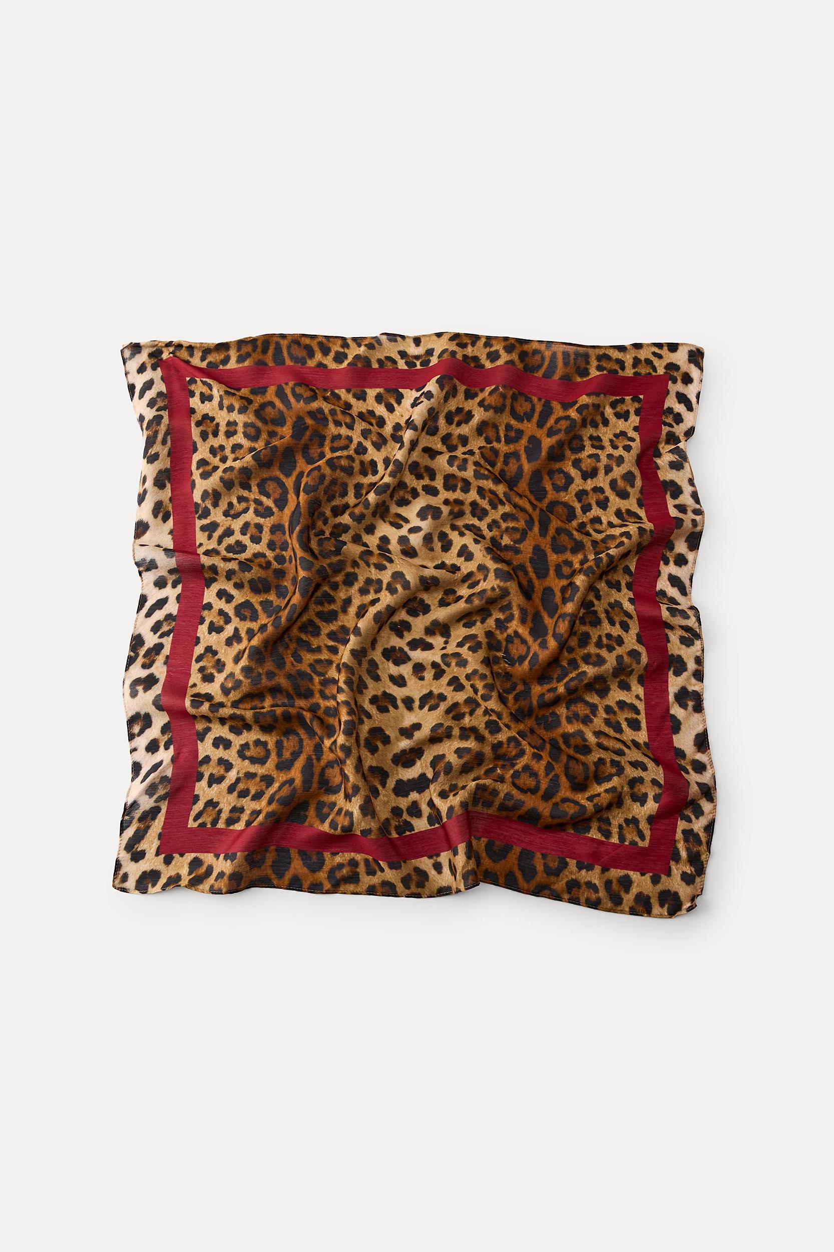 ANIMAL PRINT MODAL SCARF Product Image