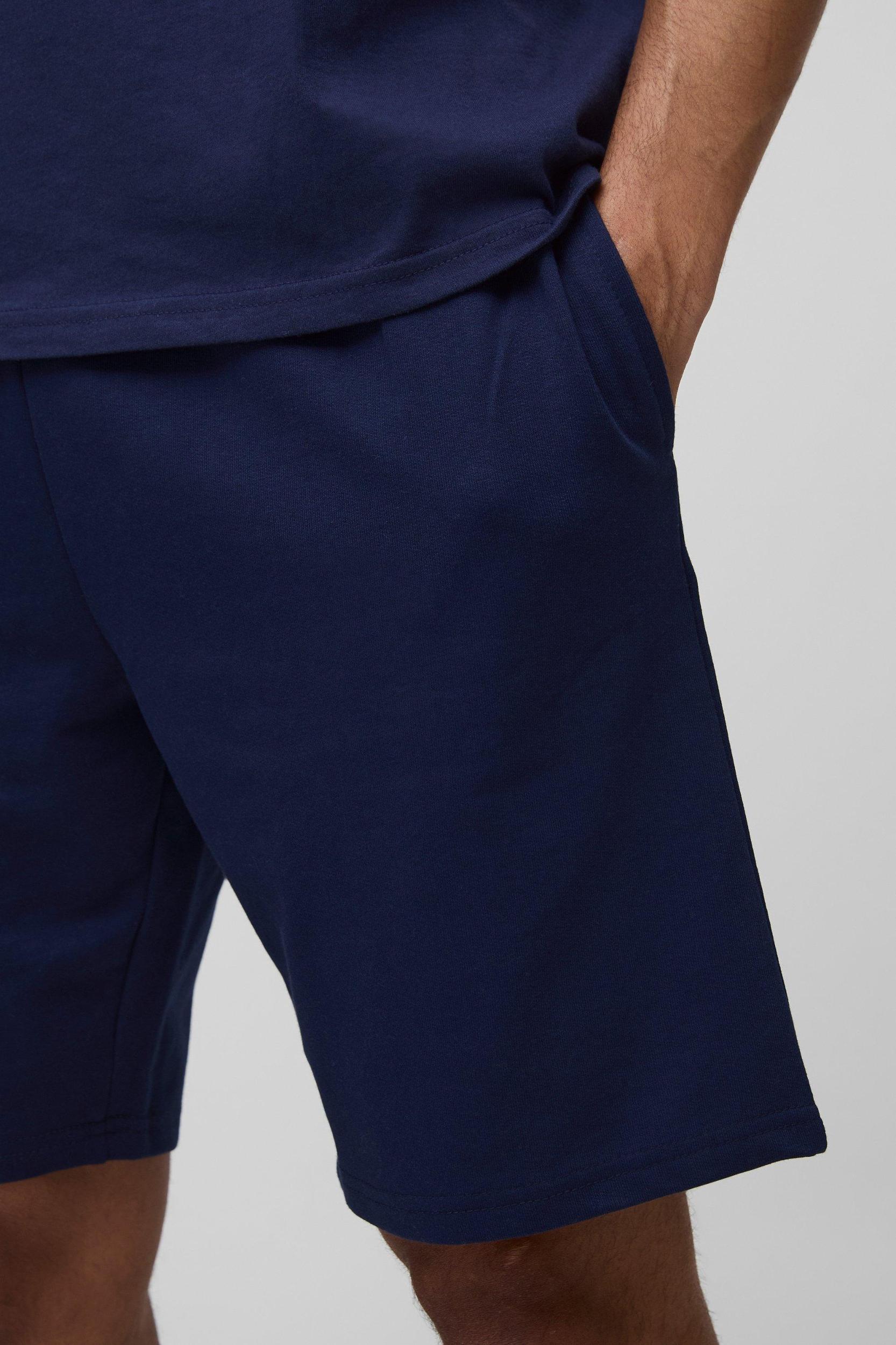 260GSM Loopback Basic Relaxed Fit Mid Length Shorts | boohooMAN USA Product Image