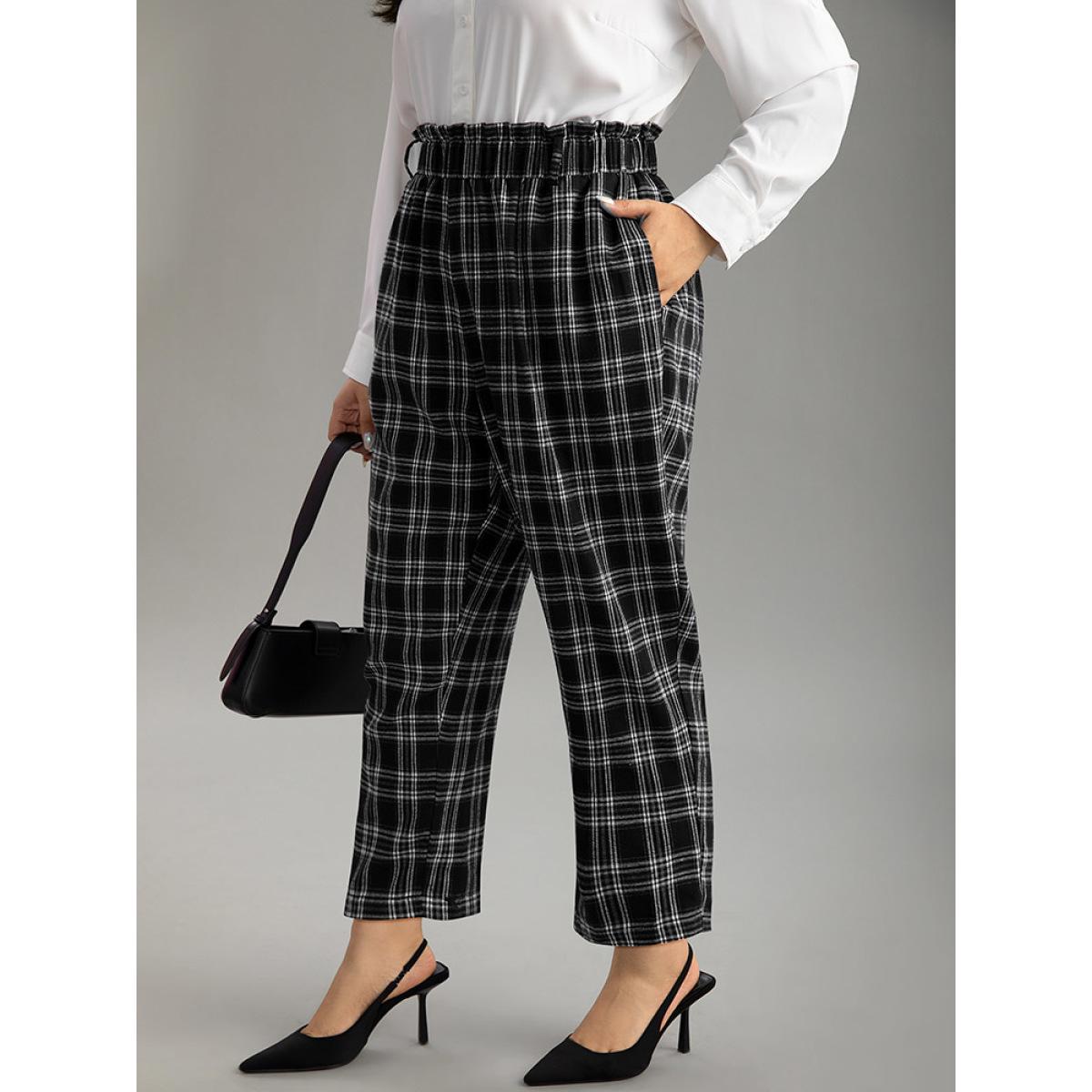 Plus Size Plaid Paperbag Waist Pocket Pants Women Black Office Bodycon High Rise Work Pants BloomChic 18-20/2X Product Image