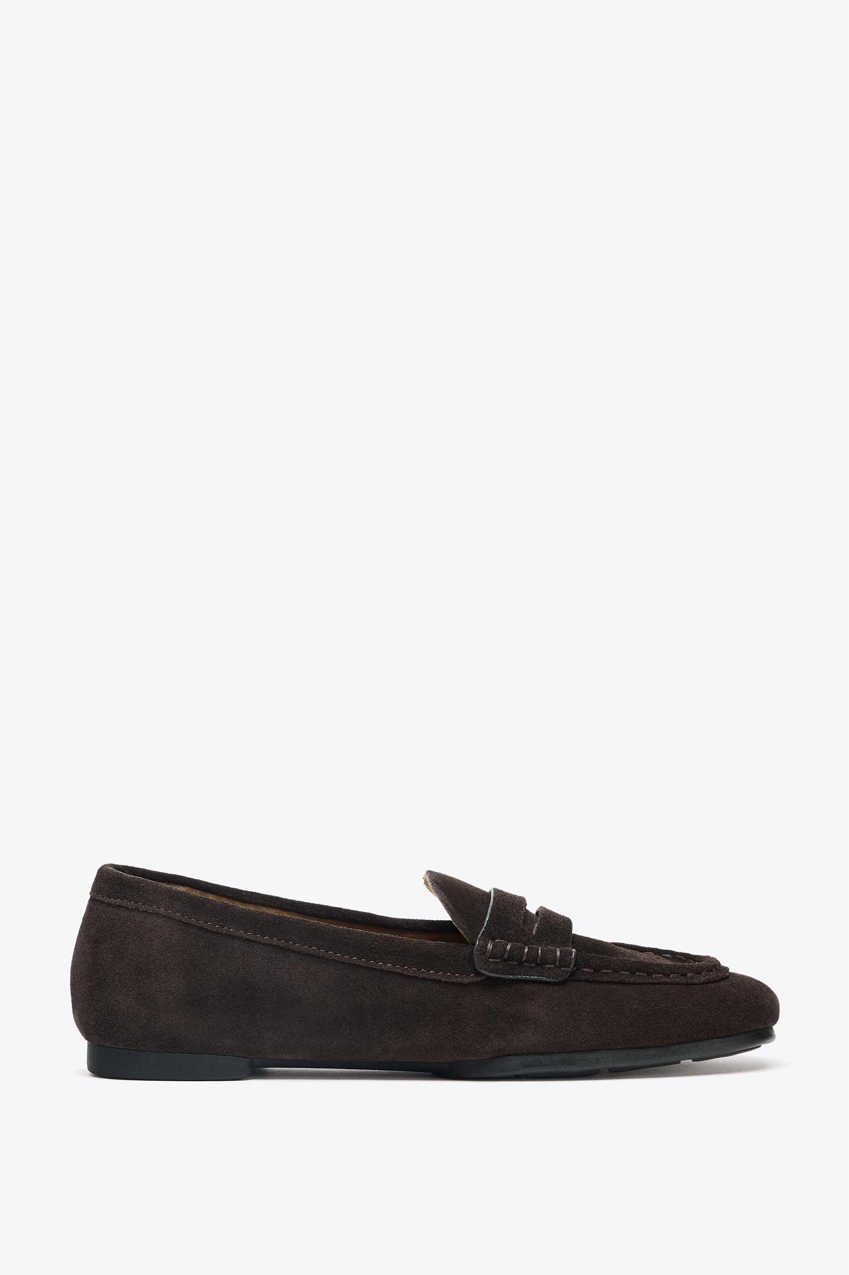 SPLIT LEATHER LOAFERS Product Image