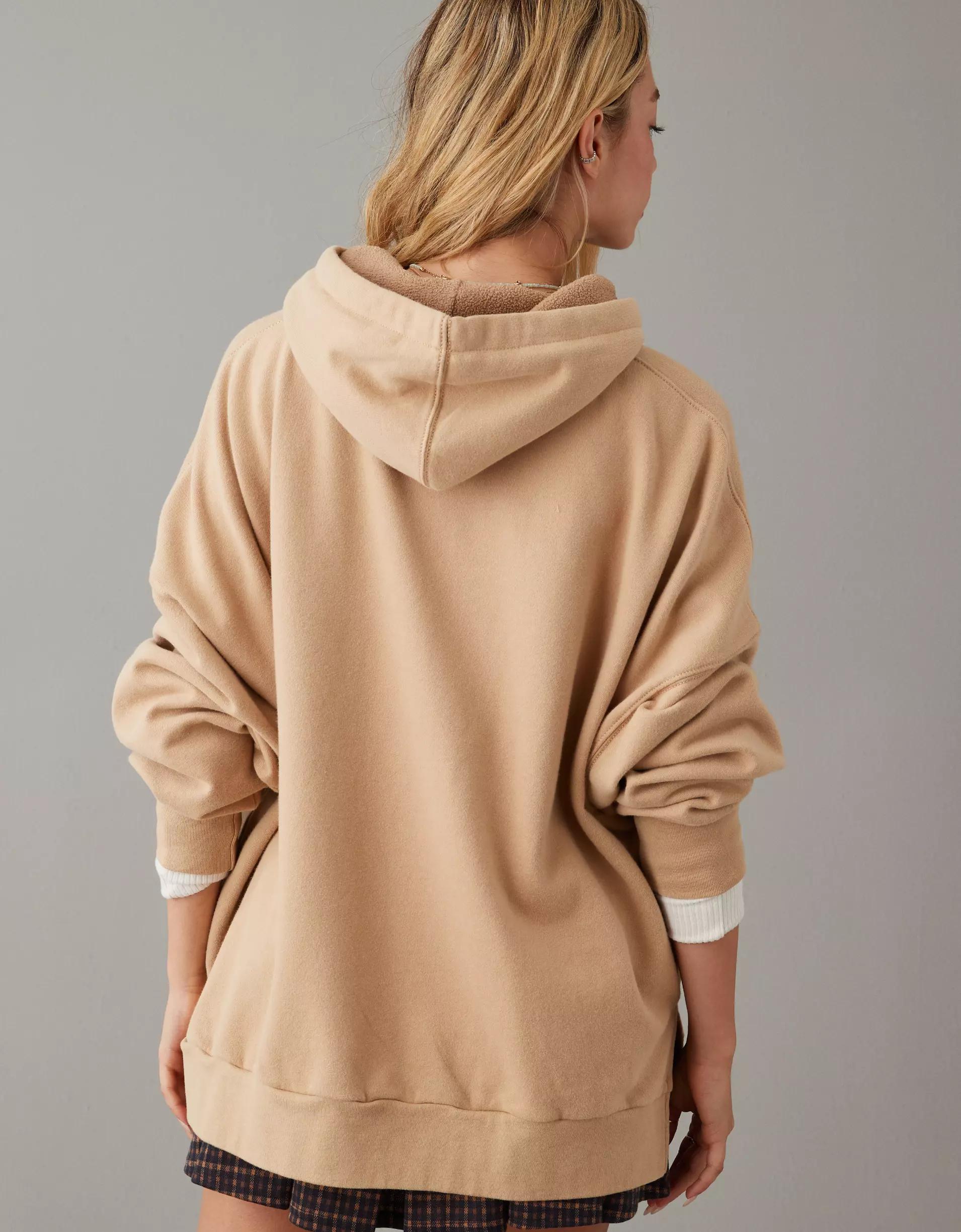 AE Big Hug Graphic Hoodie Product Image