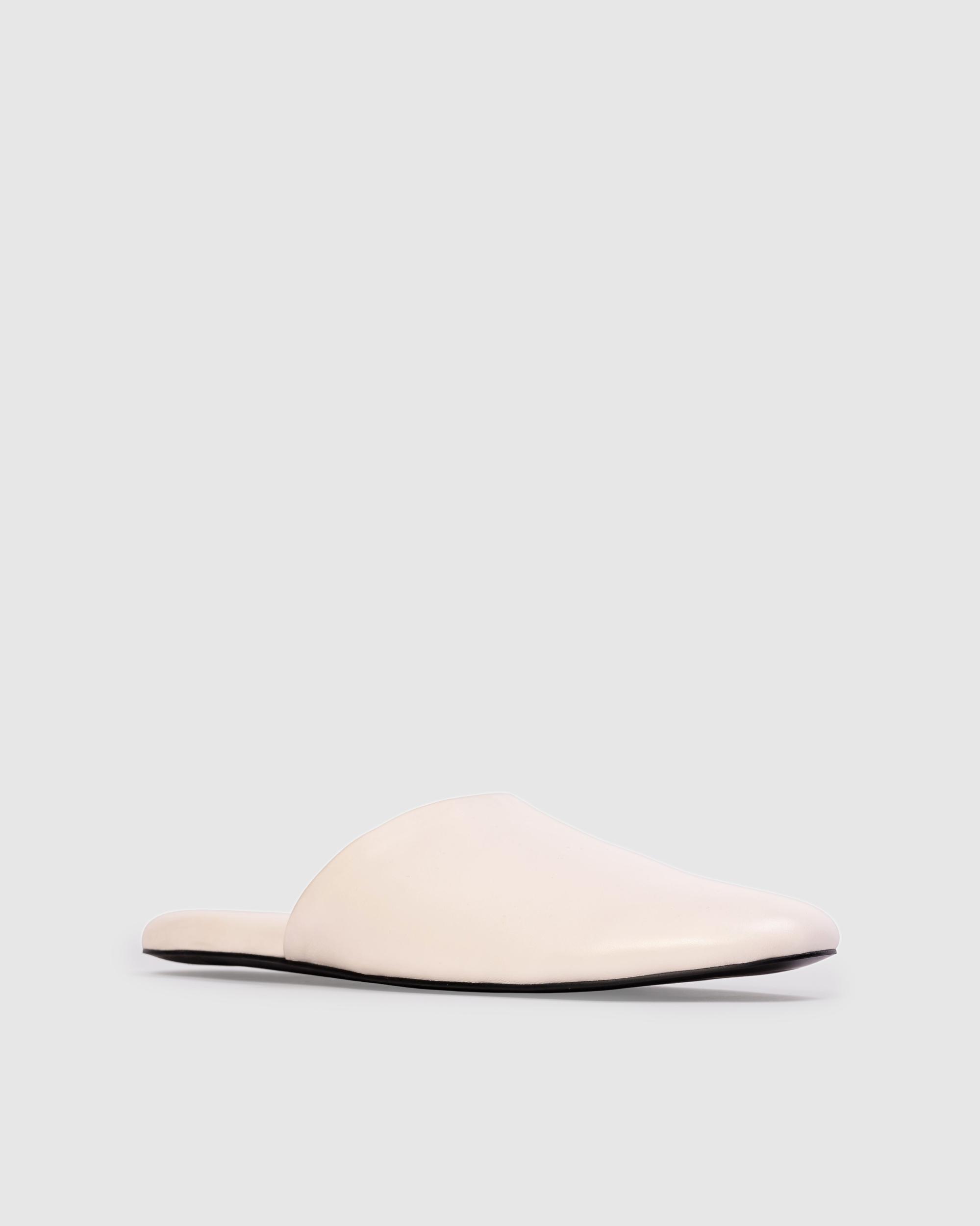 Shiloh Slipper Product Image