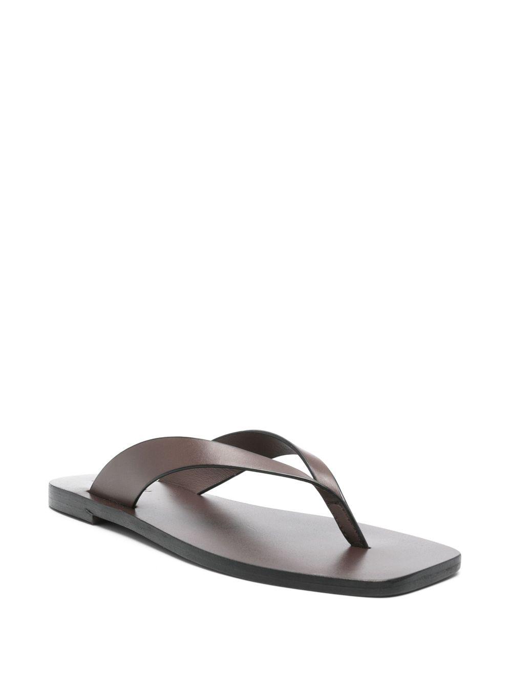 The Kinto sandals Product Image