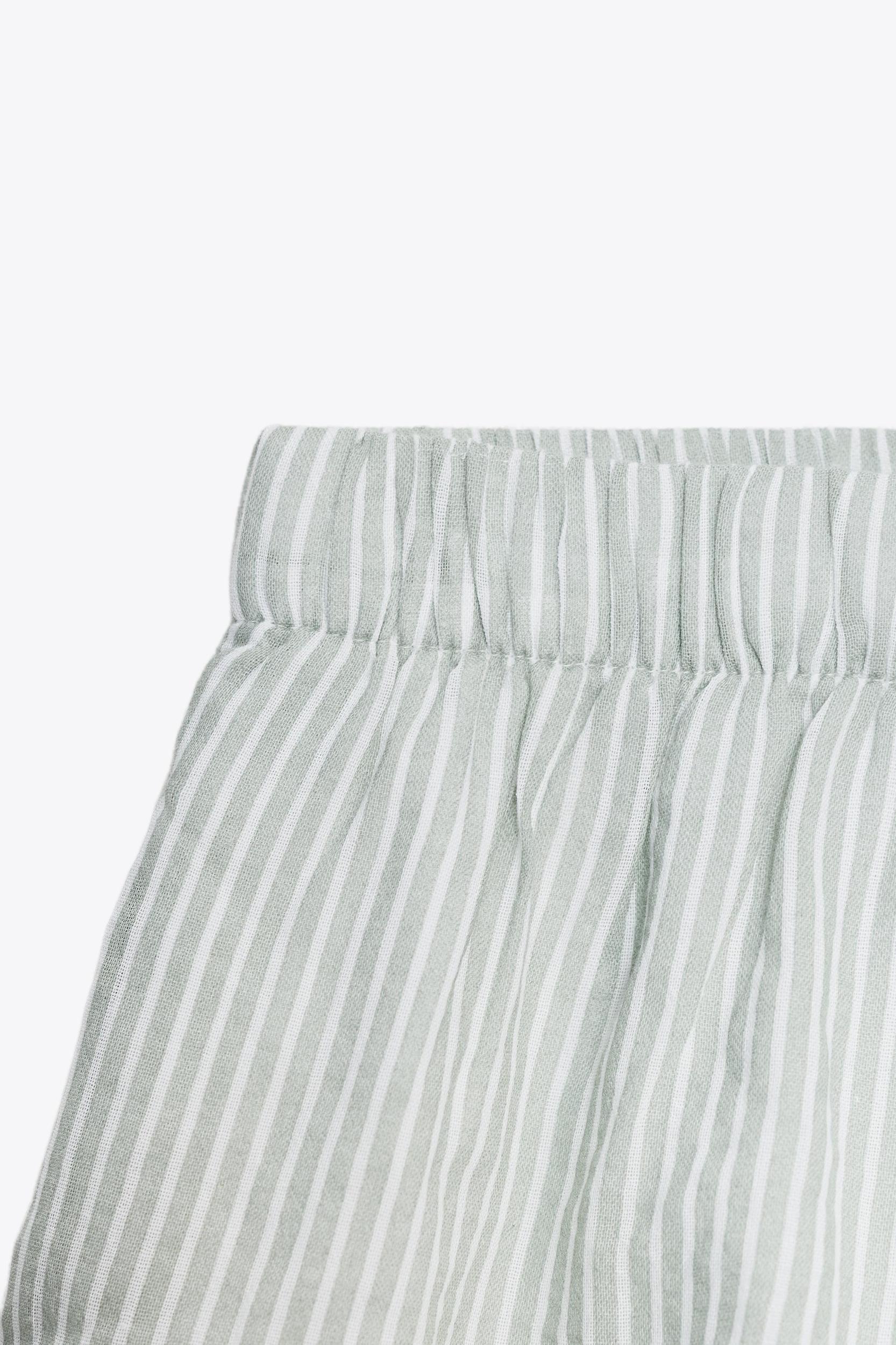 STRIPED GAUZE PAJAMA SHORTS Product Image