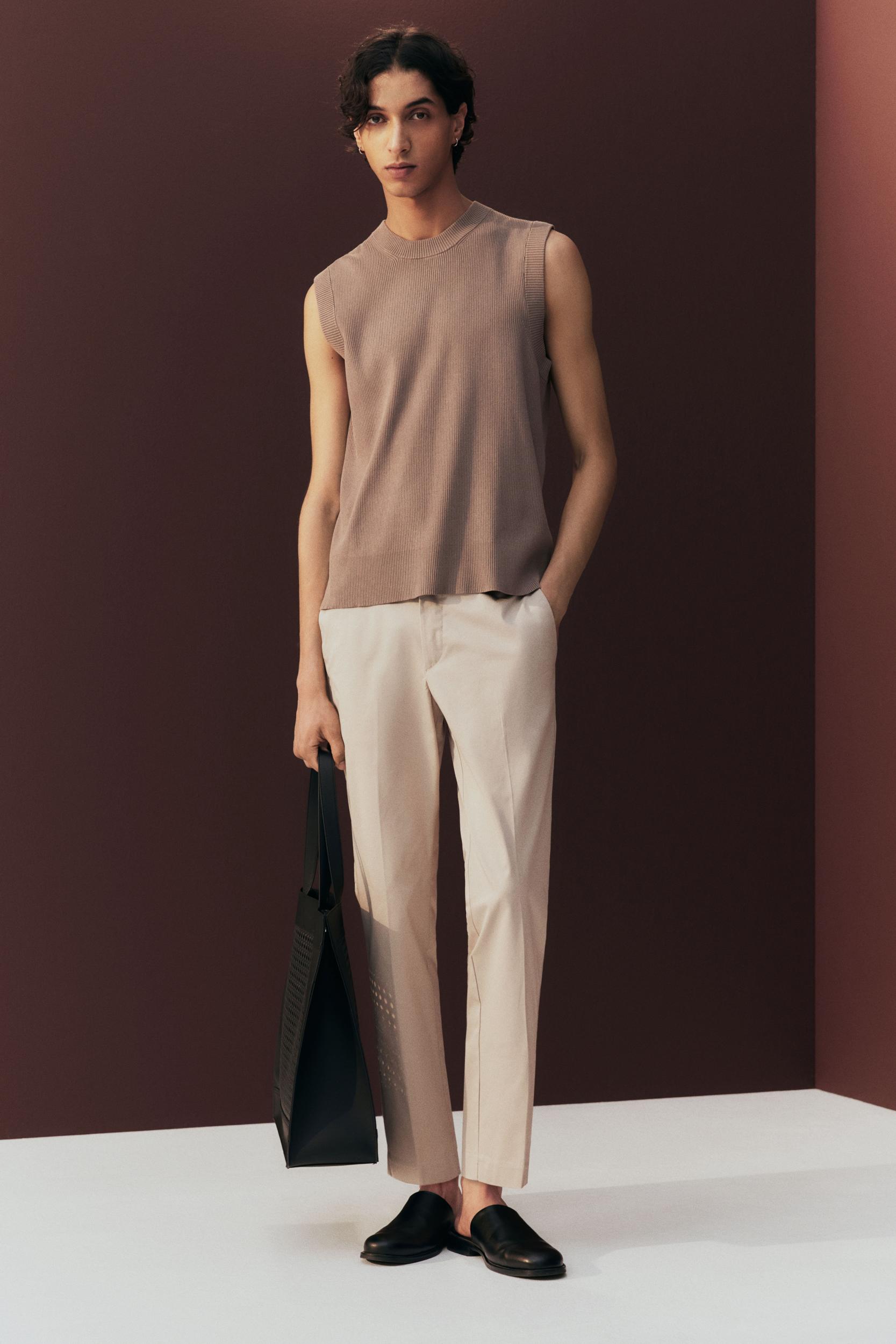 Slim-Fit Crop Pants Product Image