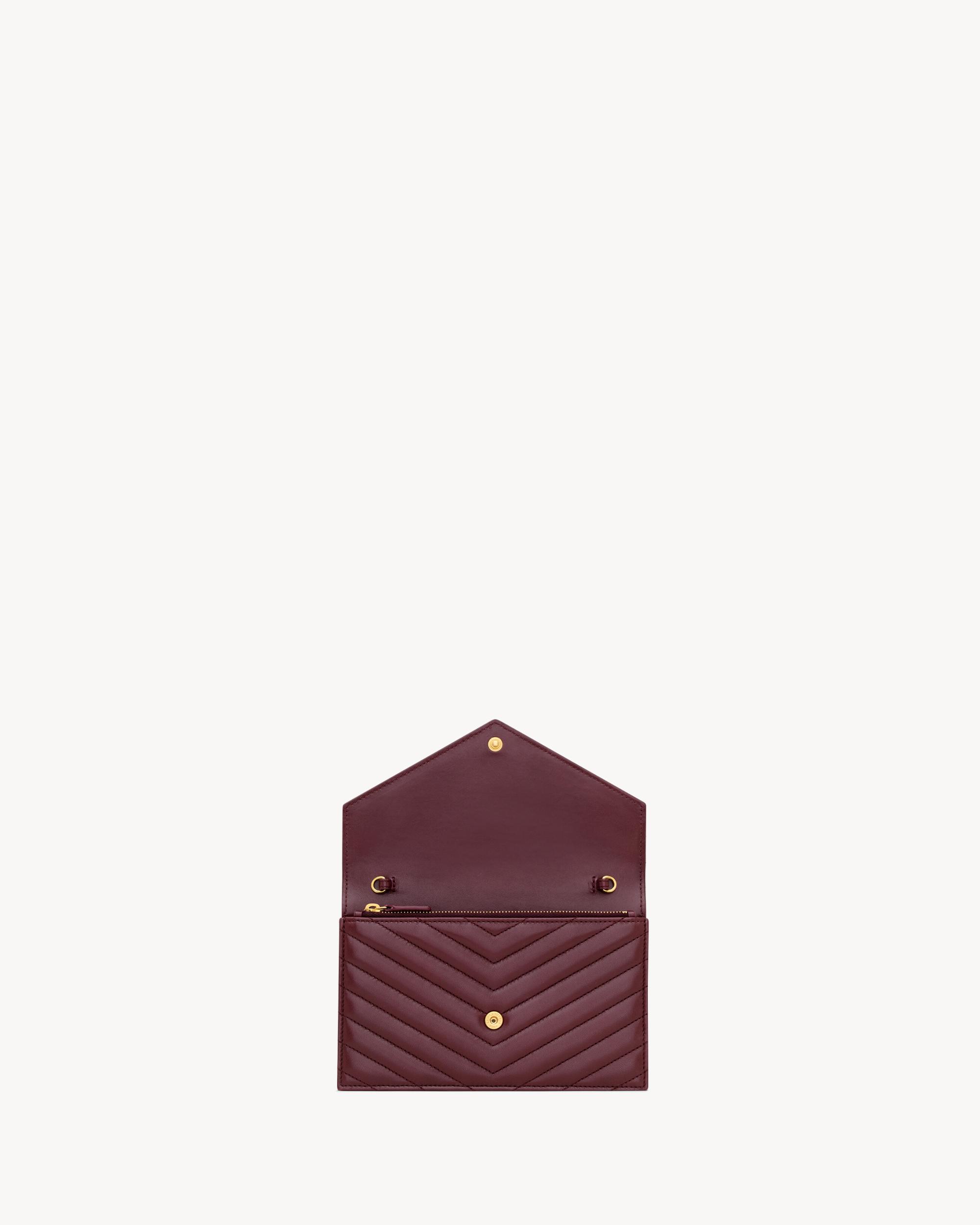 CASSANDRE ENVELOPE CHAIN WALLET IN LAMBSKIN Product Image