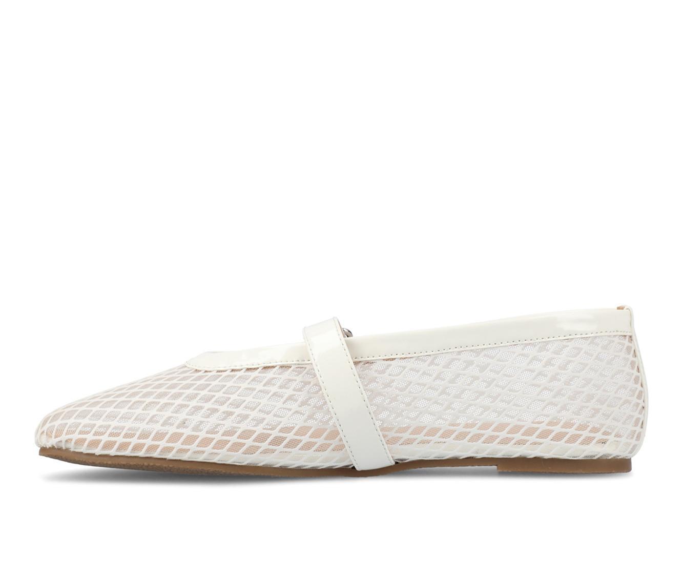 Women's Journee Collection Casha Flats Product Image