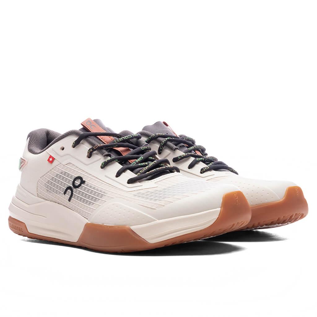Women's The Roger Advantage Z5 - Cream/Almond Female Product Image