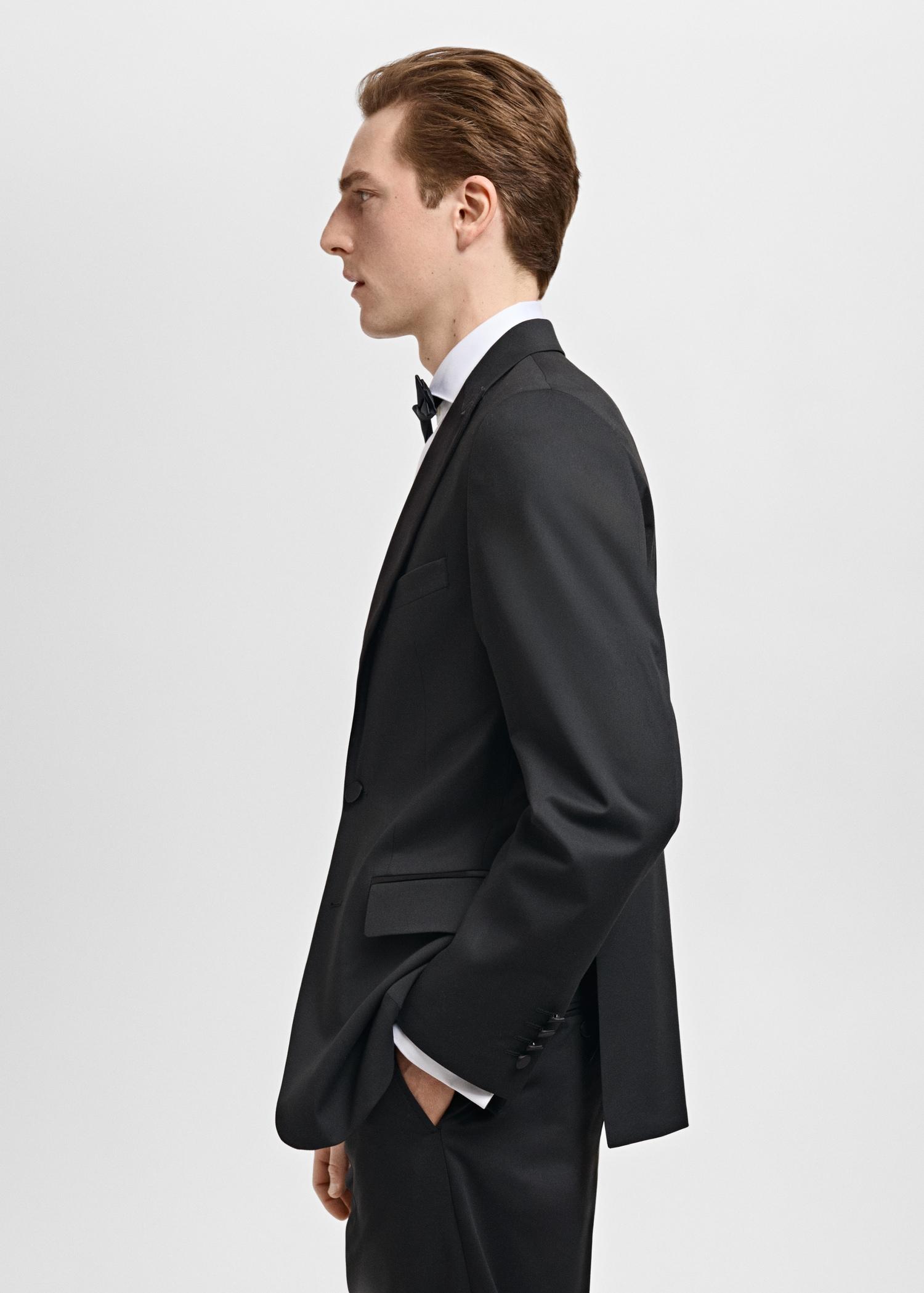 Satin lapels suit blazer - Men | MANGO USA Product Image