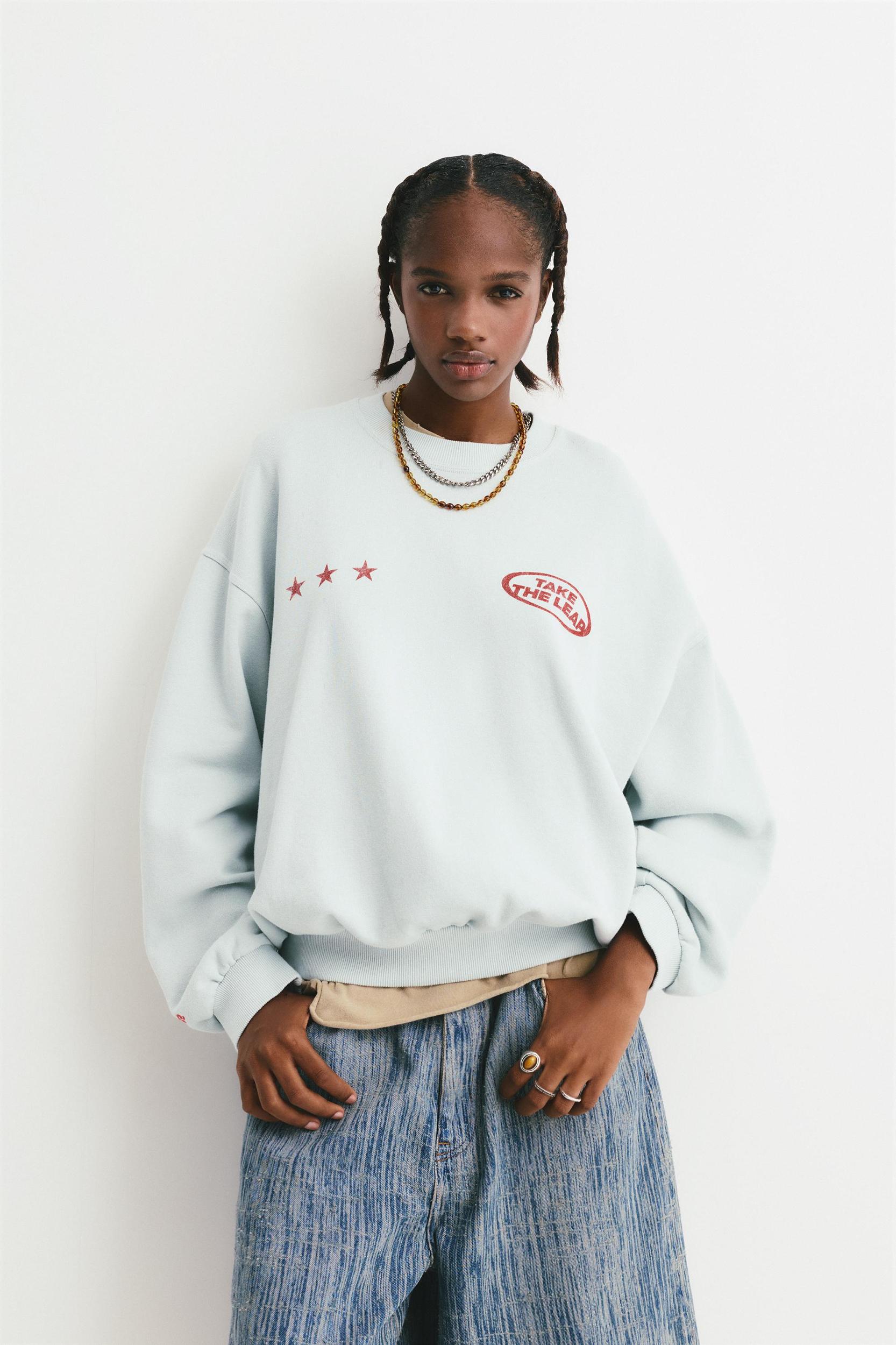Star sweatshirt Product Image