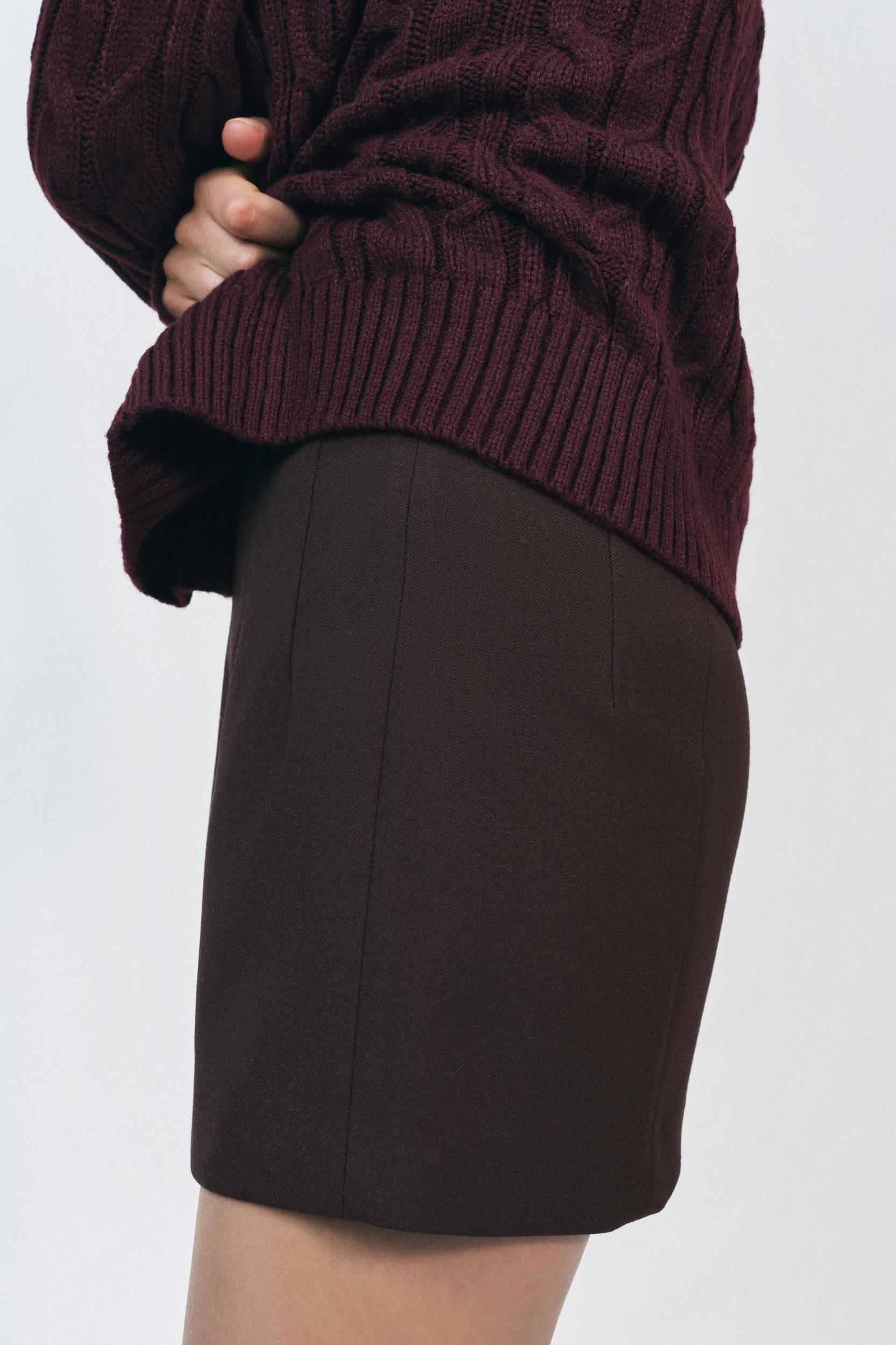 ZW COLLECTION MINI SKIRT Product Image