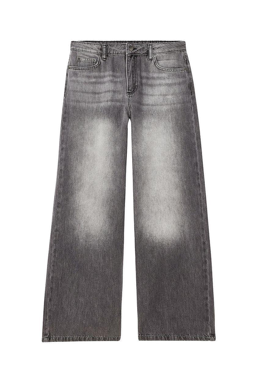 Low Waist Wide Leg Jeans Product Image