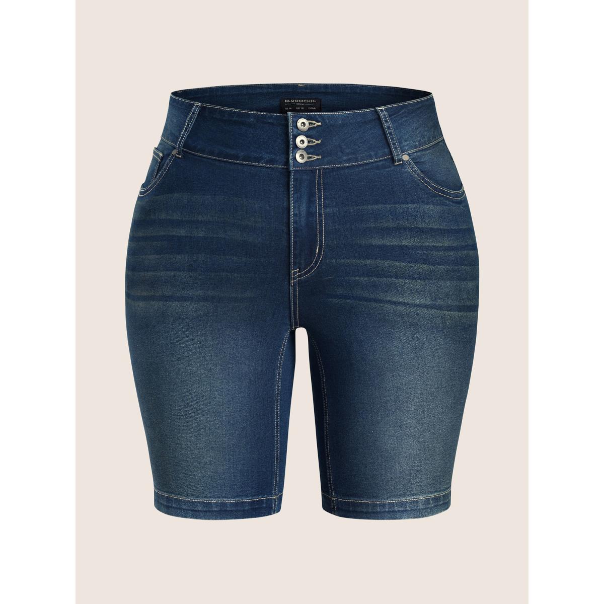 Plus Size Skinny Medium Wash Pocket Button Up Denim Shorts Women Indigo Non High stretch Everyday Slanted pocket Casual Denim Shorts BloomChic 20/2X Product Image