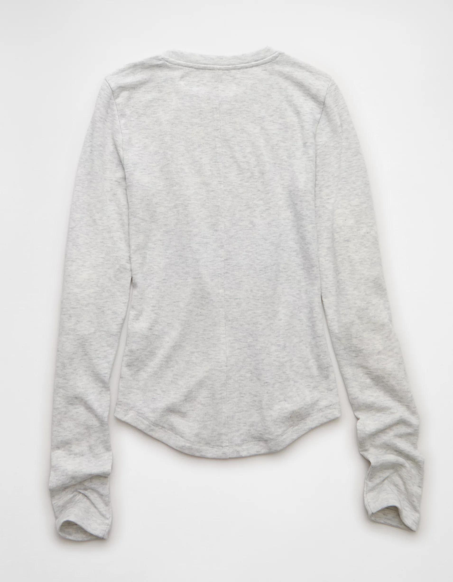 AE Long Sleeve Cozy Crewneck T-Shirt Product Image