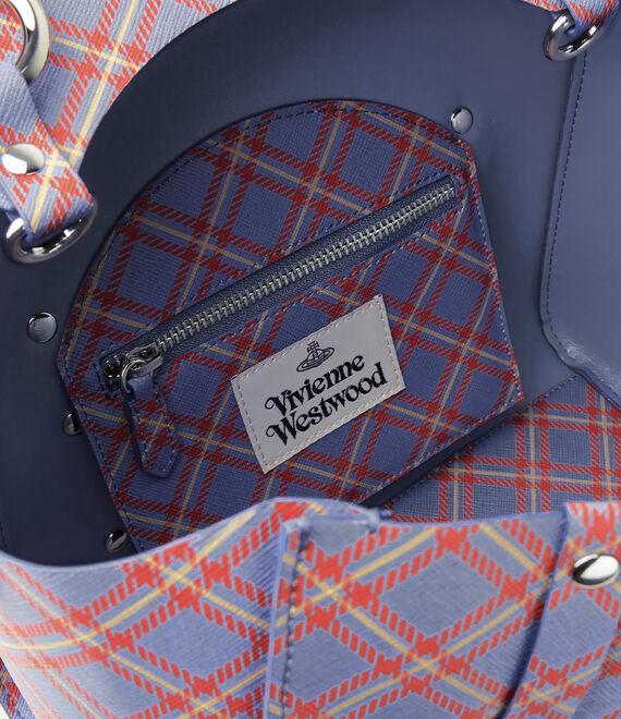 Betty Medium Handbag Product Image