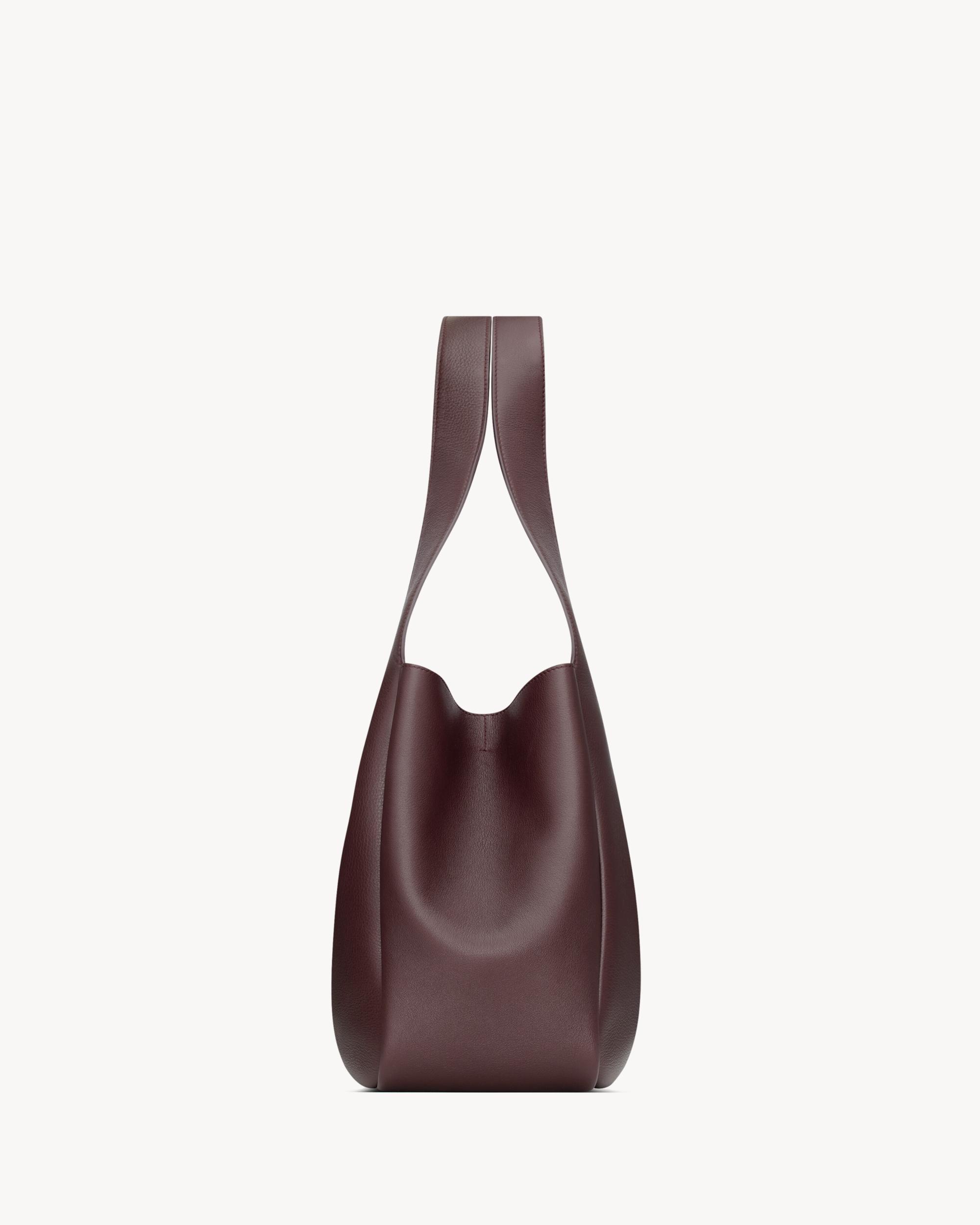 LE 5 À 7 BEA in grained leather Product Image