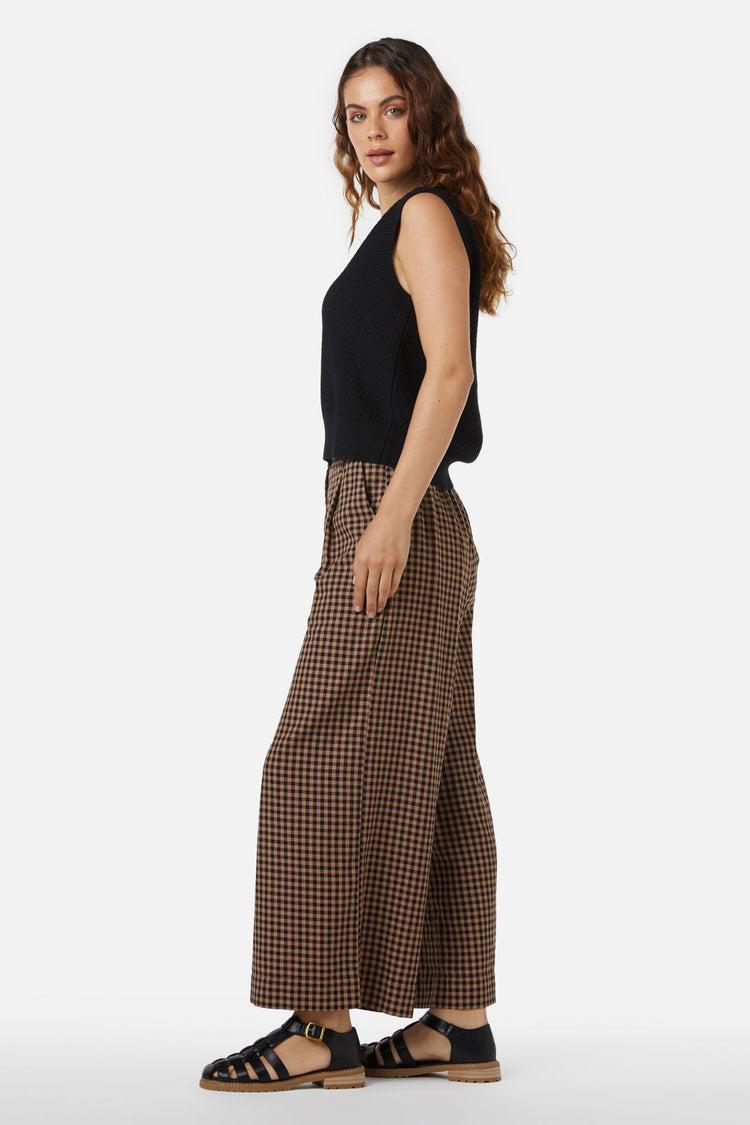 Avery Knit Vest Product Image